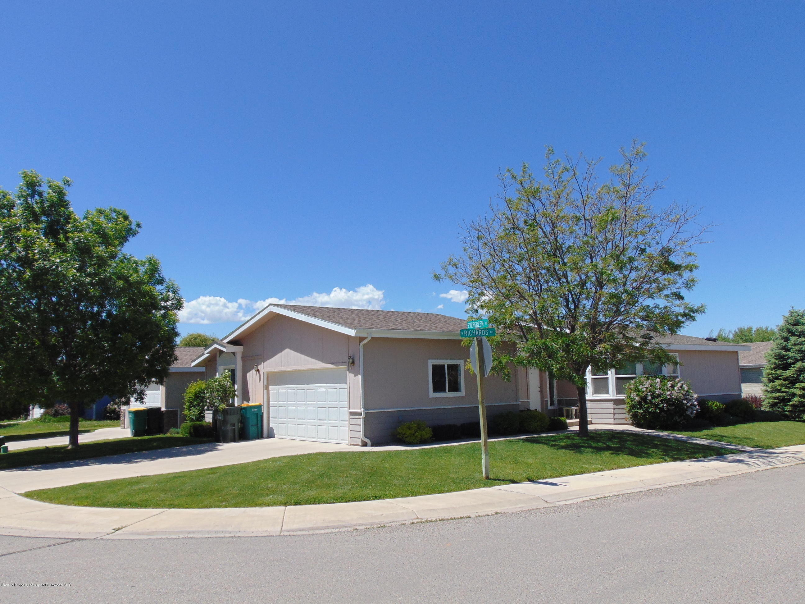 307 W Richards Avenue Silt CO 81652