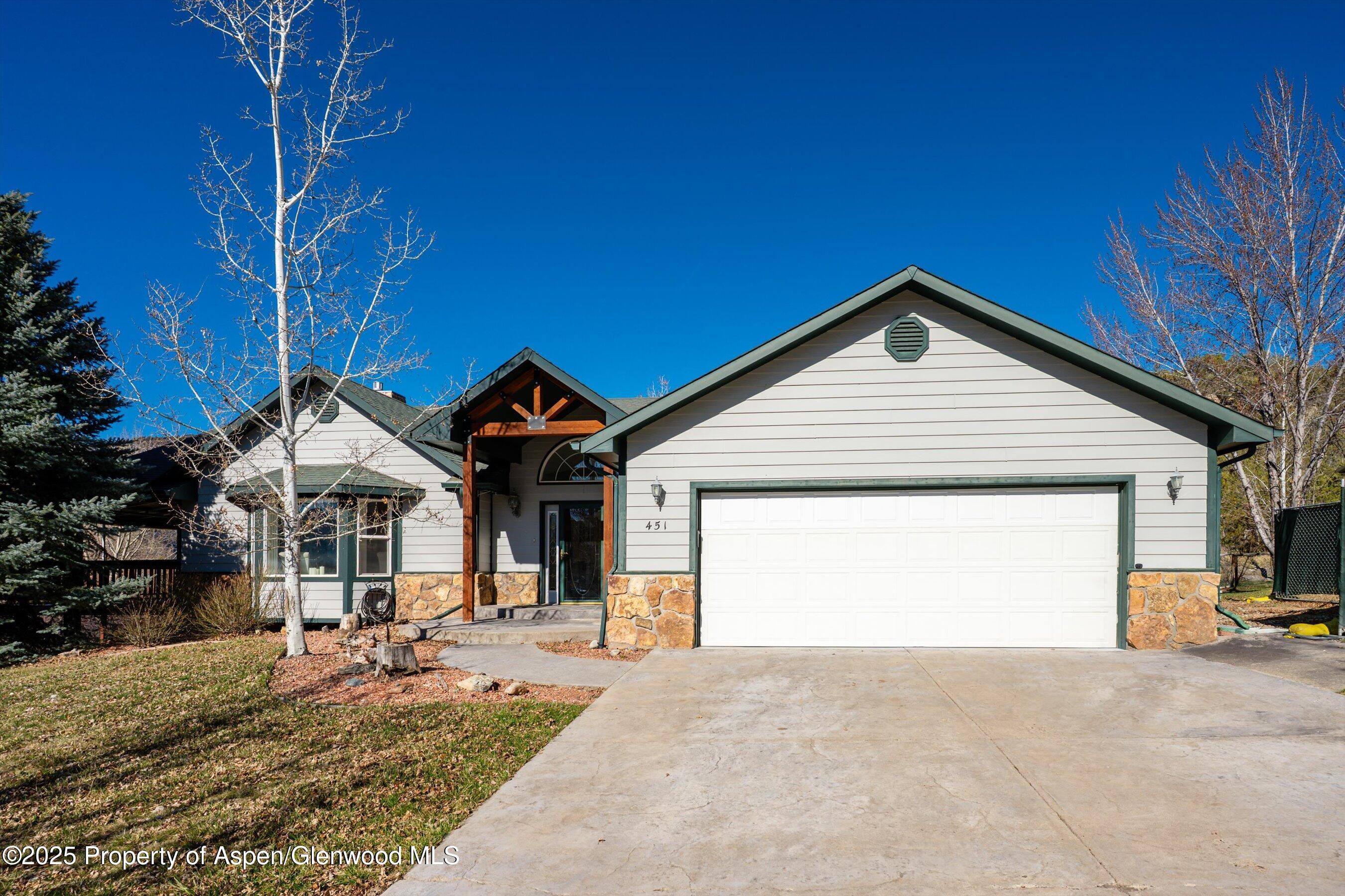 451 Silverhorn Drive New Castle CO 81647