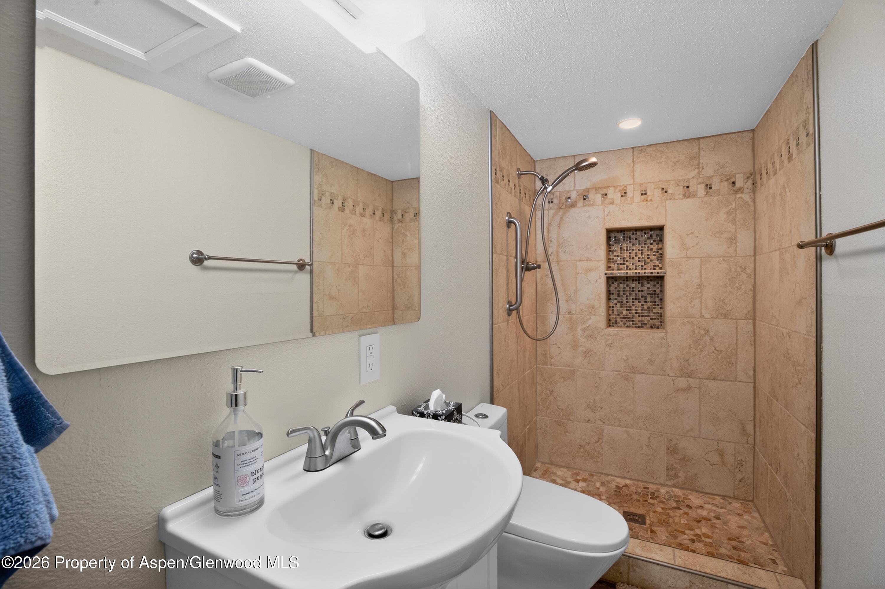 1310 Dogwood Drive Rifle CO 81650