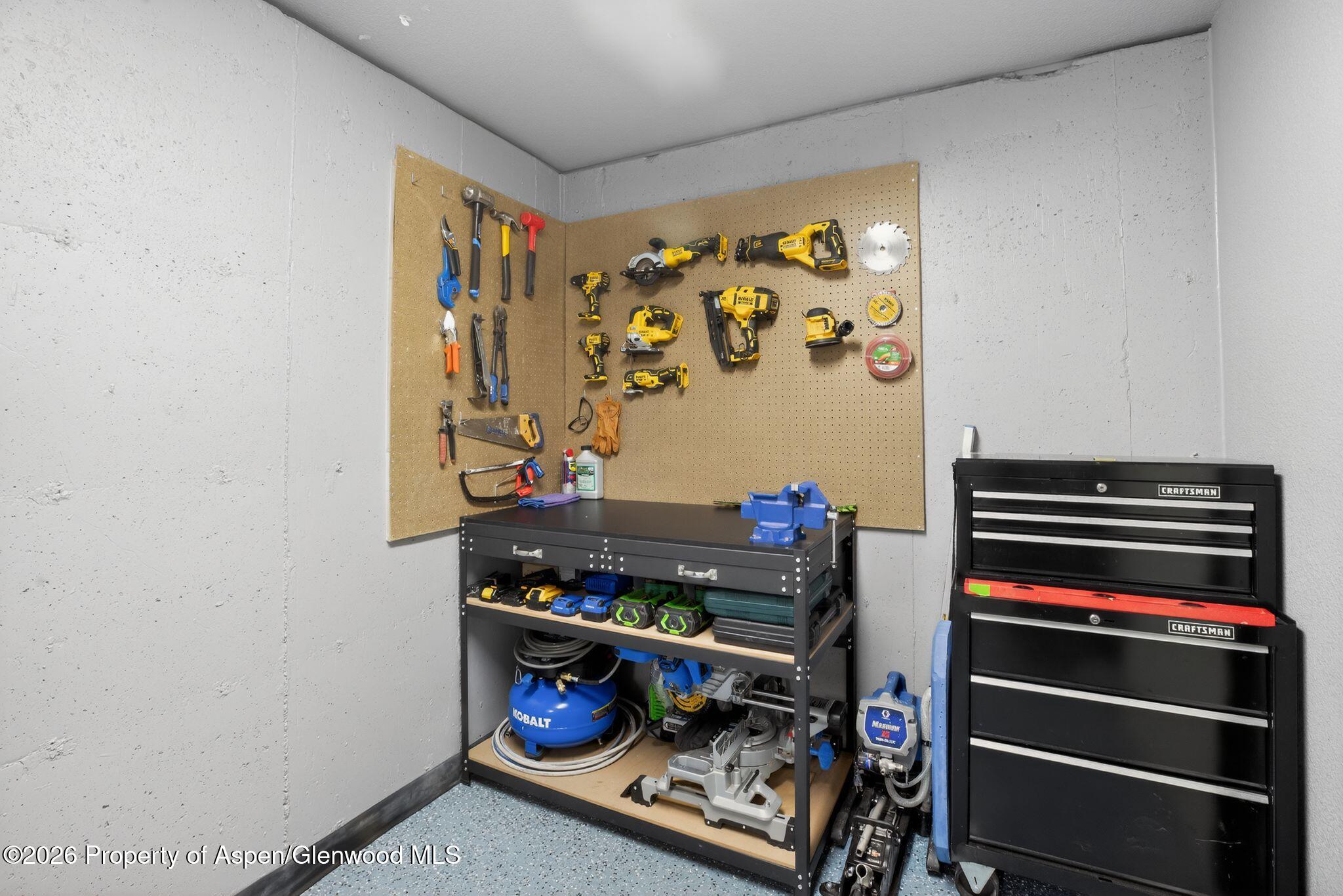 1310 Dogwood Drive Rifle CO 81650