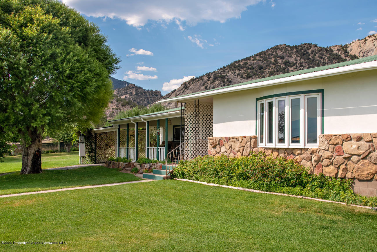 448 Ingersol Lane Silt CO 81652