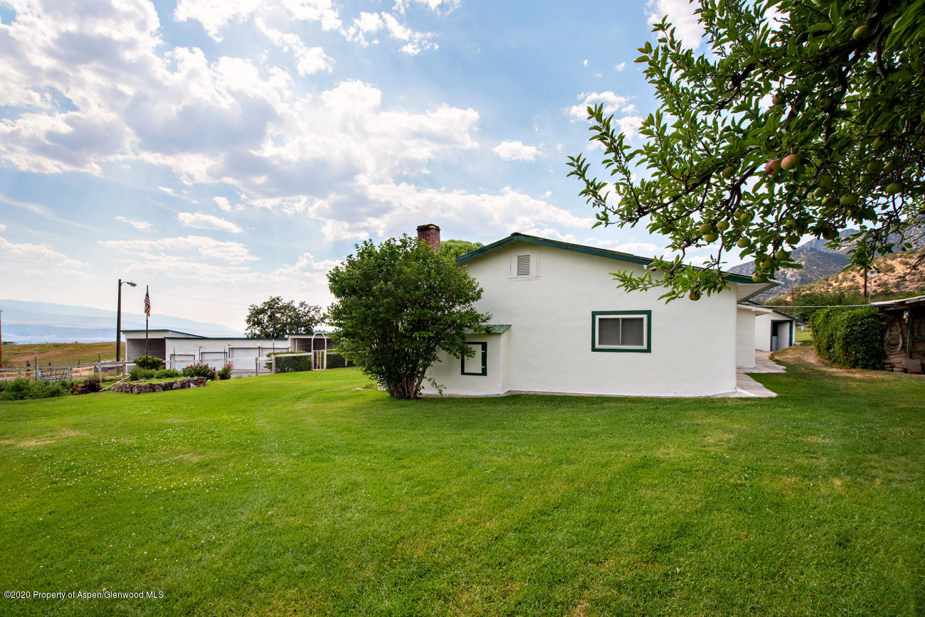 448 Ingersol Lane Silt CO 81652
