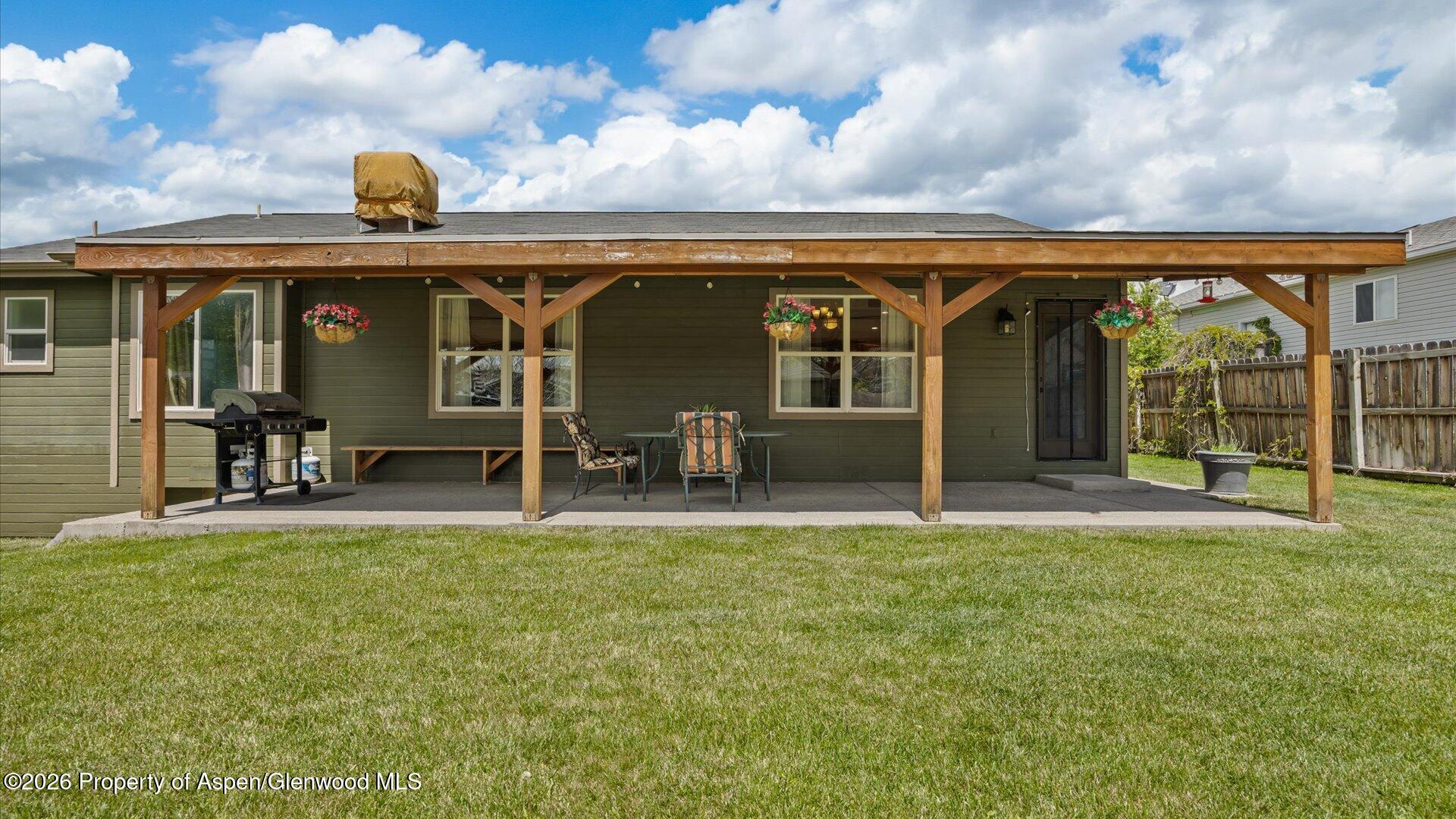 30 Juniper Lane Parachute CO 81635