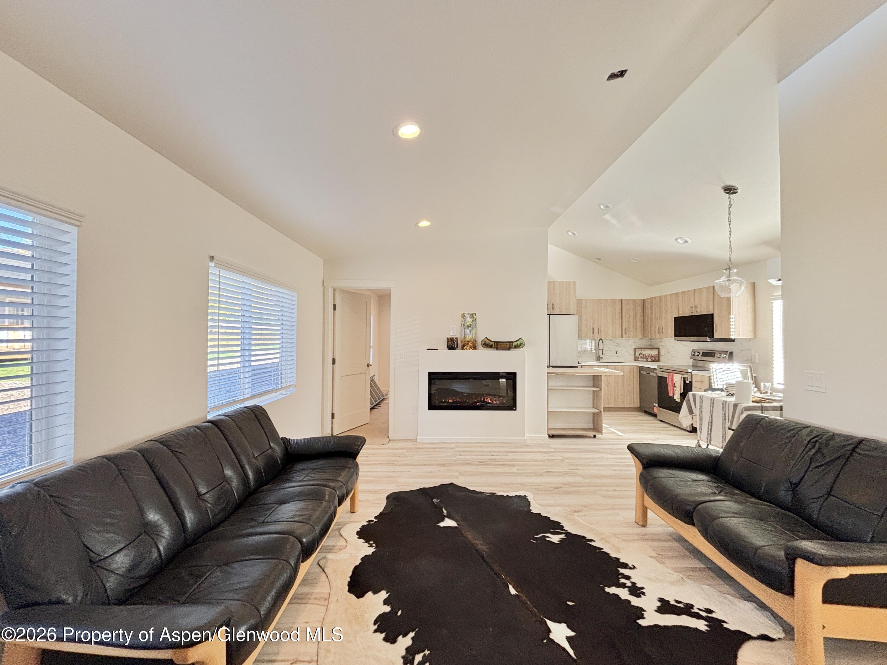 272 Cleveland Street Meeker CO 81641