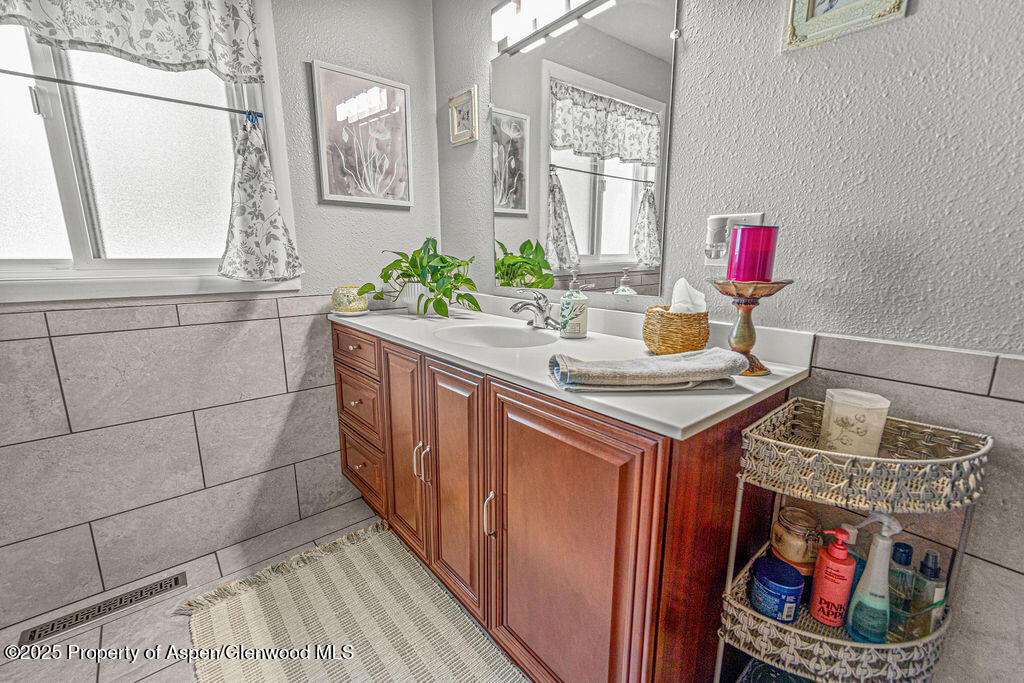 795 Pershing Street Craig CO 81625