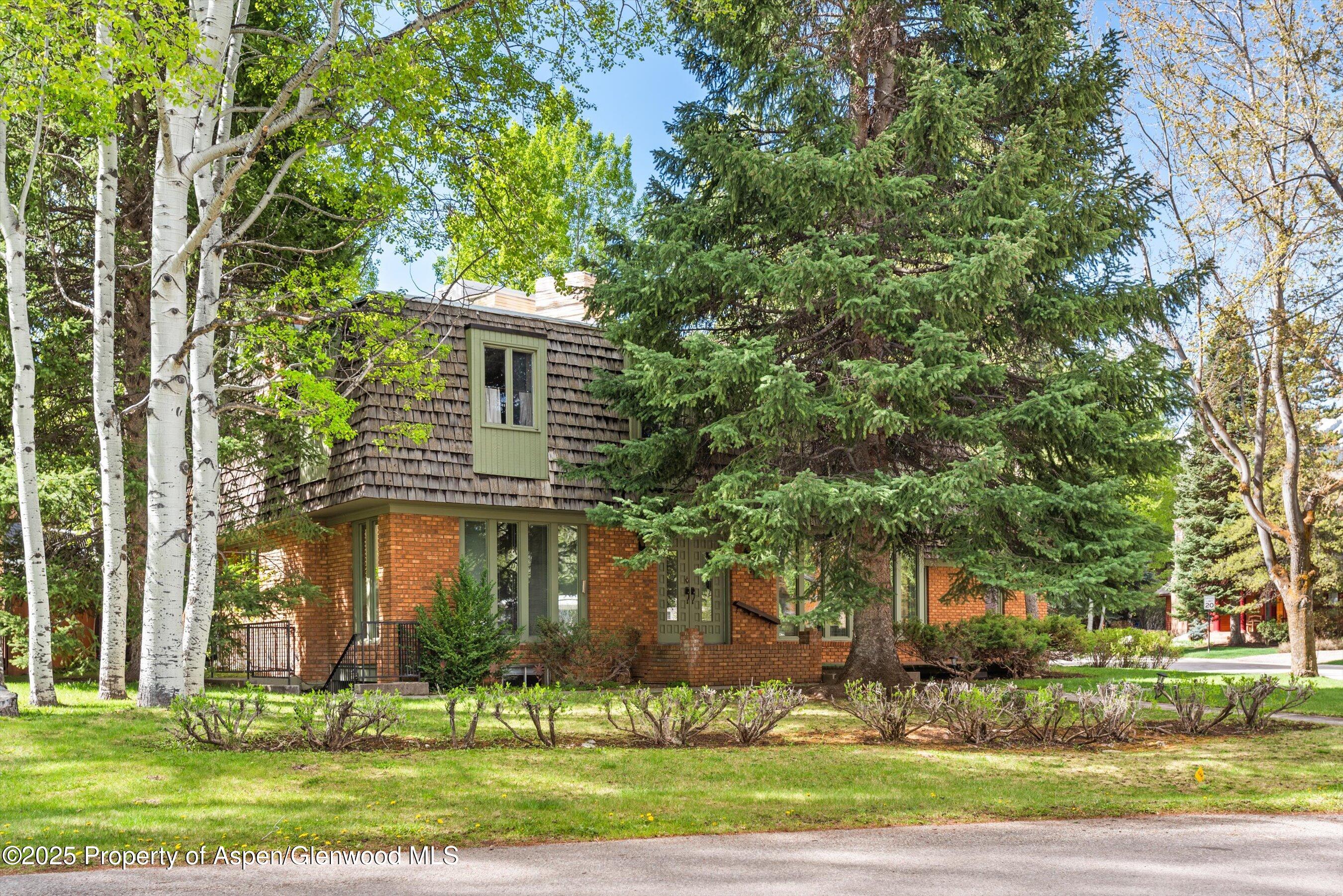 Aspen CO, 531 Gillespie Street
