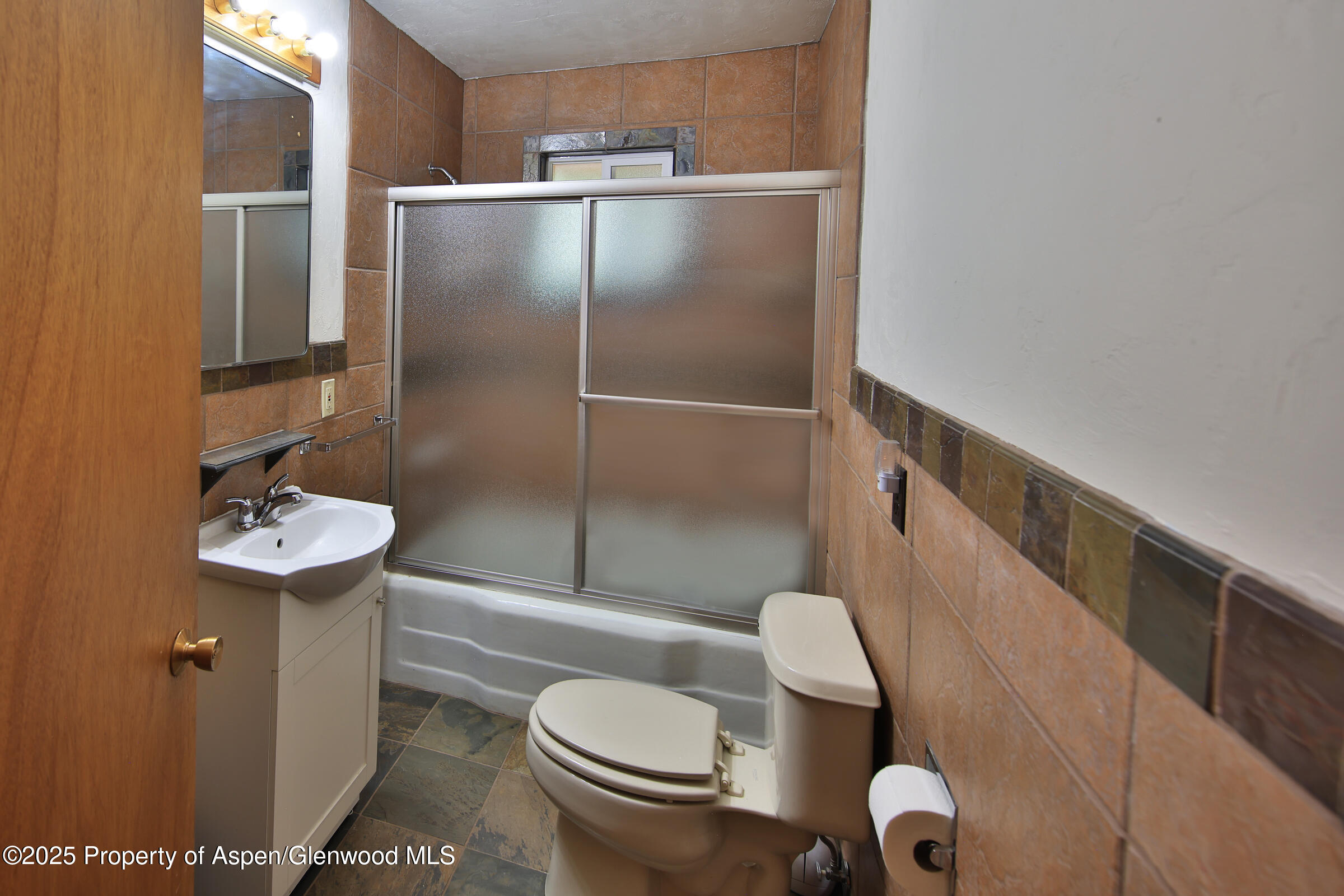 9681 56 2/10 Road Molina CO 81646