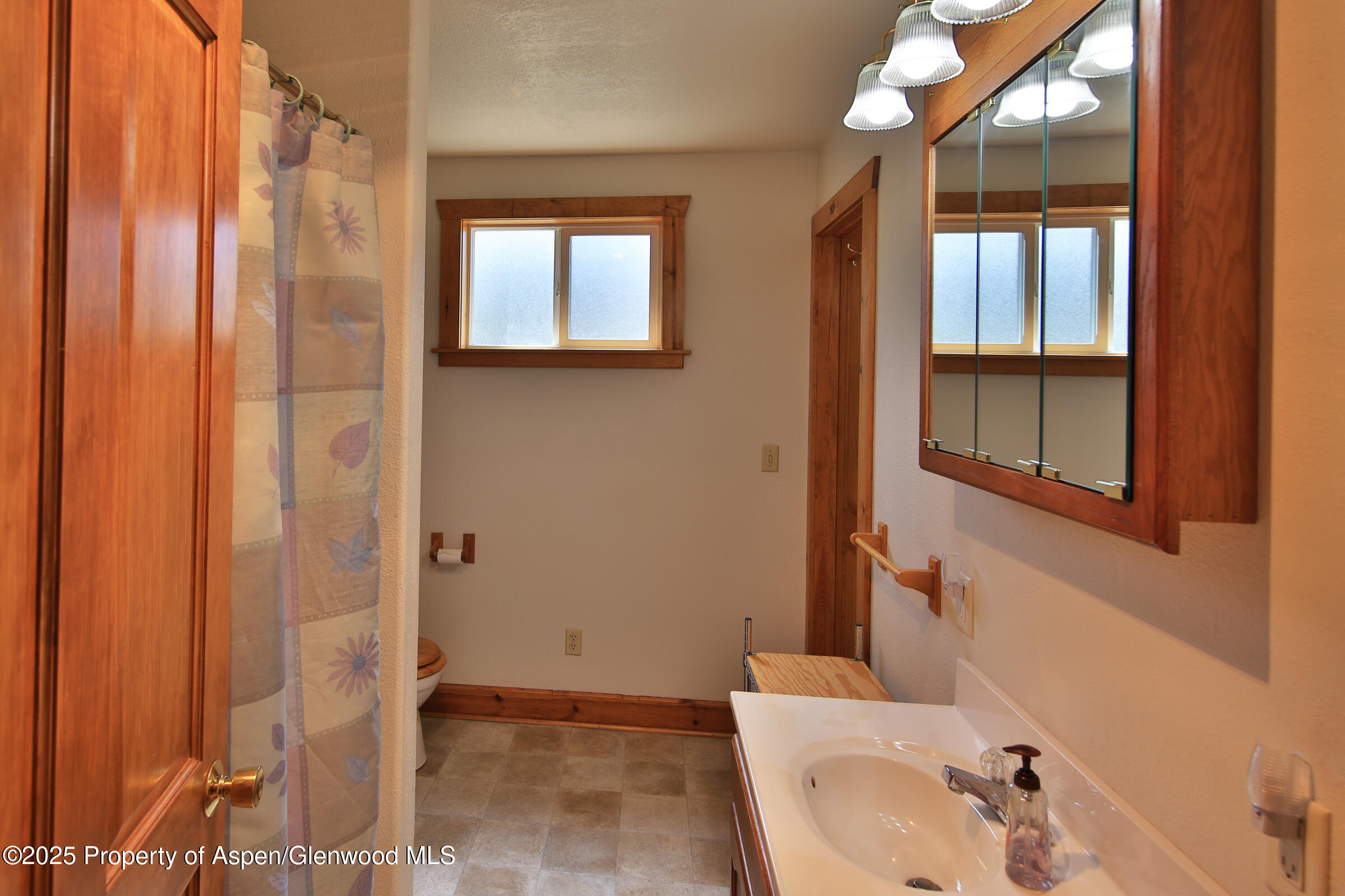 9681 56 2/10 Road Molina CO 81646