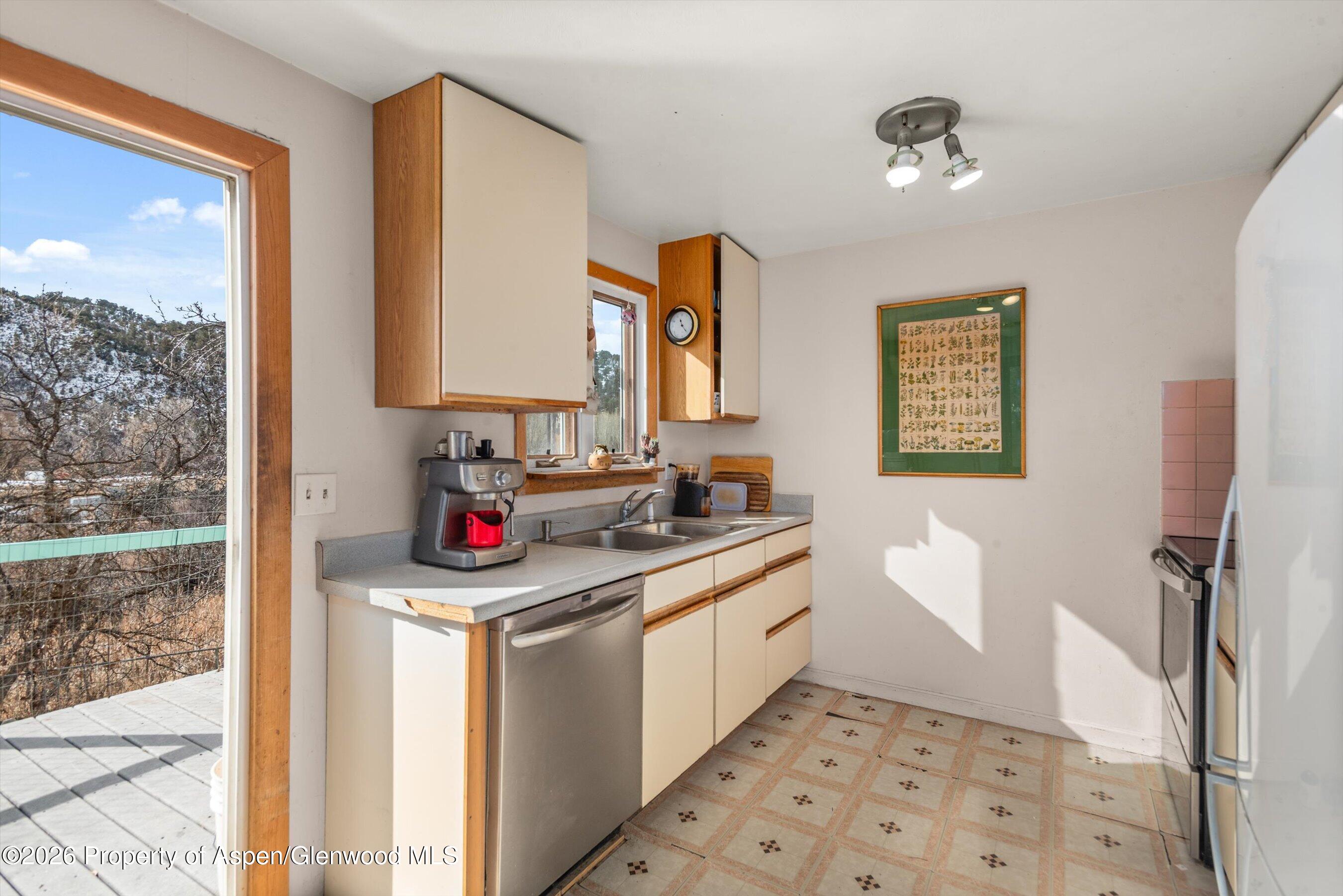 17317 Highway 82 Carbondale CO 81623