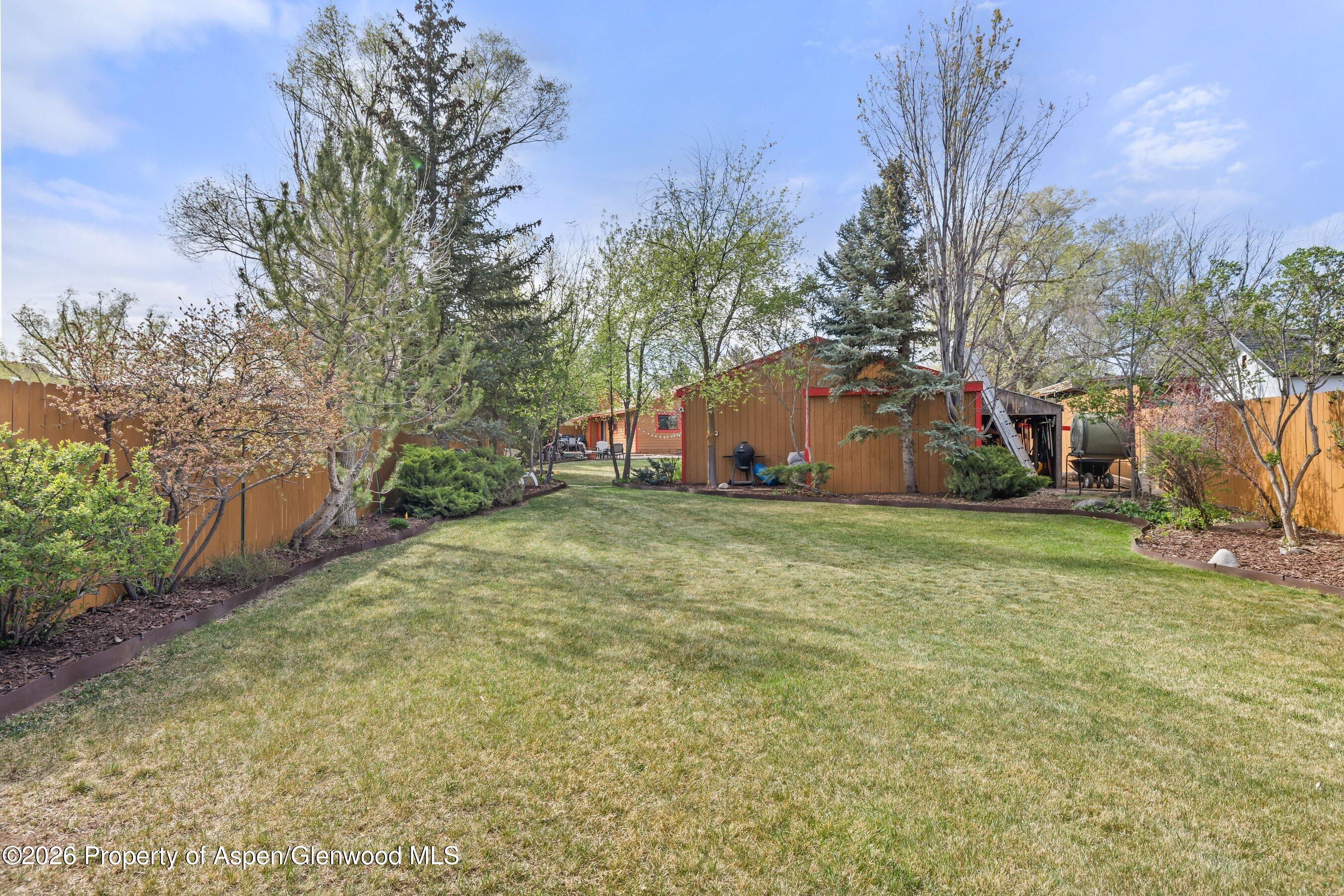 520 & 0 Mesa Verde Avenue Carbondale CO 81623