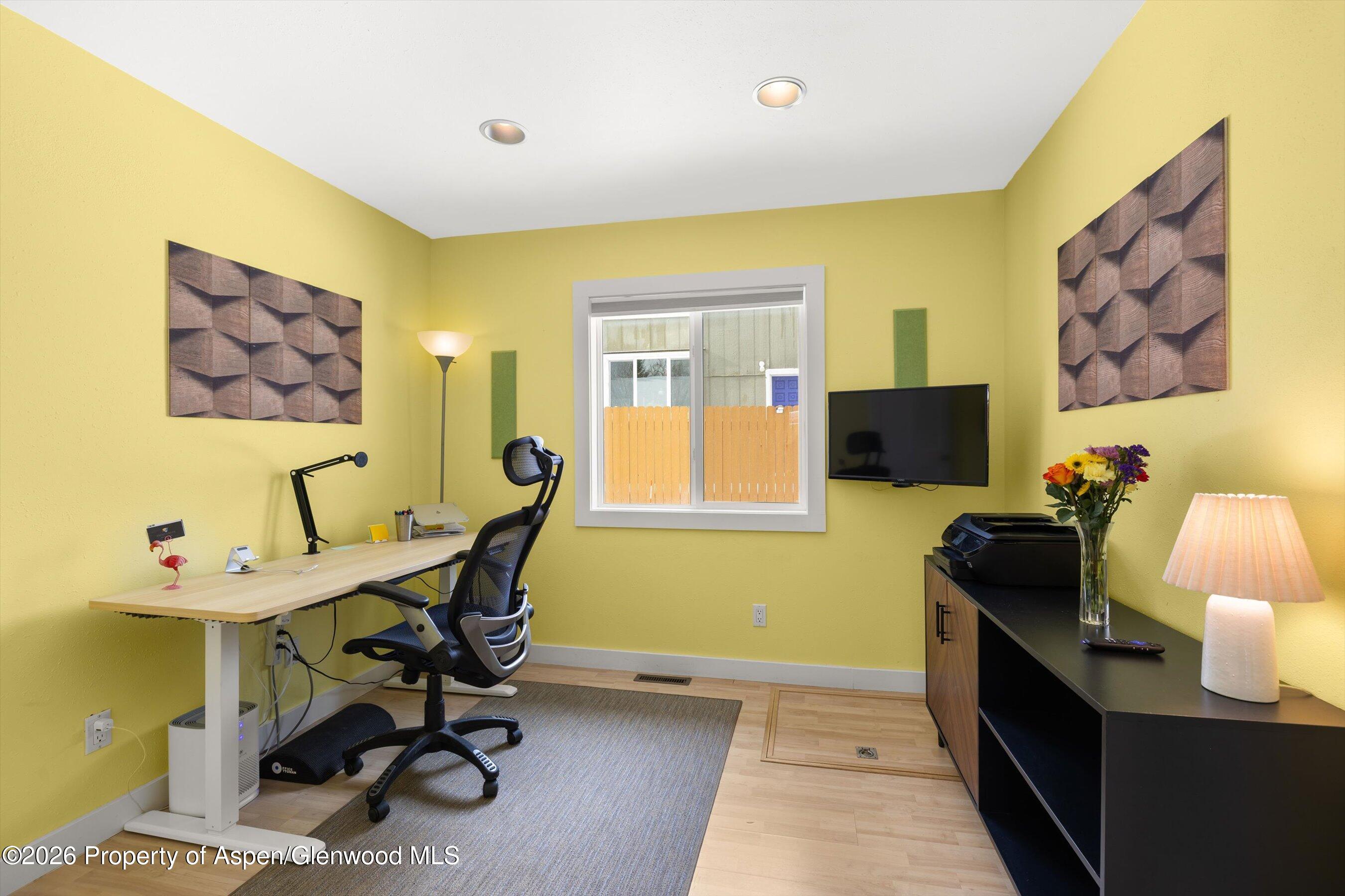 520 & 0 Mesa Verde Avenue Carbondale CO 81623