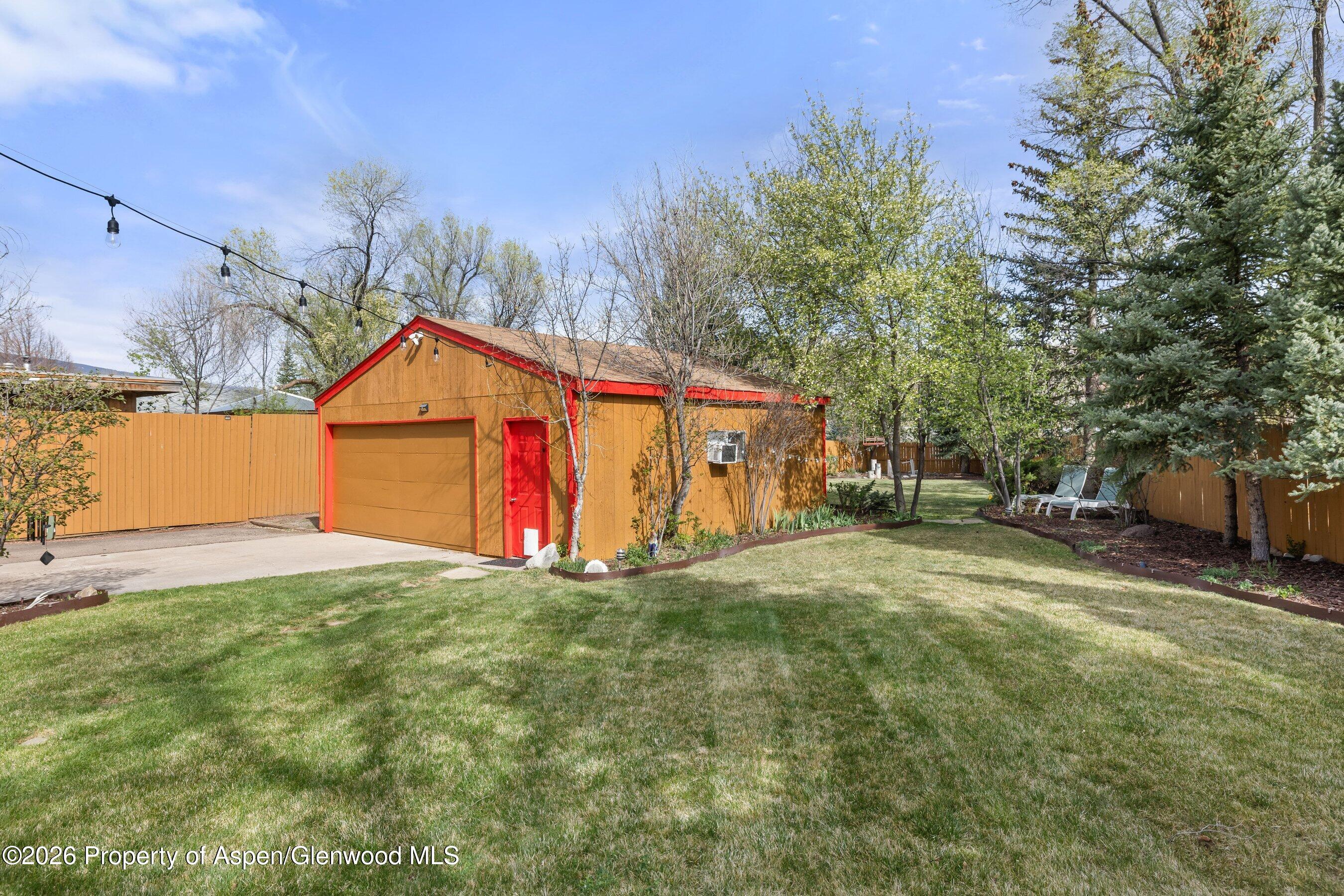 520 & 0 Mesa Verde Avenue Carbondale CO 81623