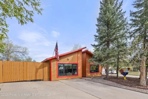 520 & 0 Mesa Verde Avenue Carbondale CO 81623