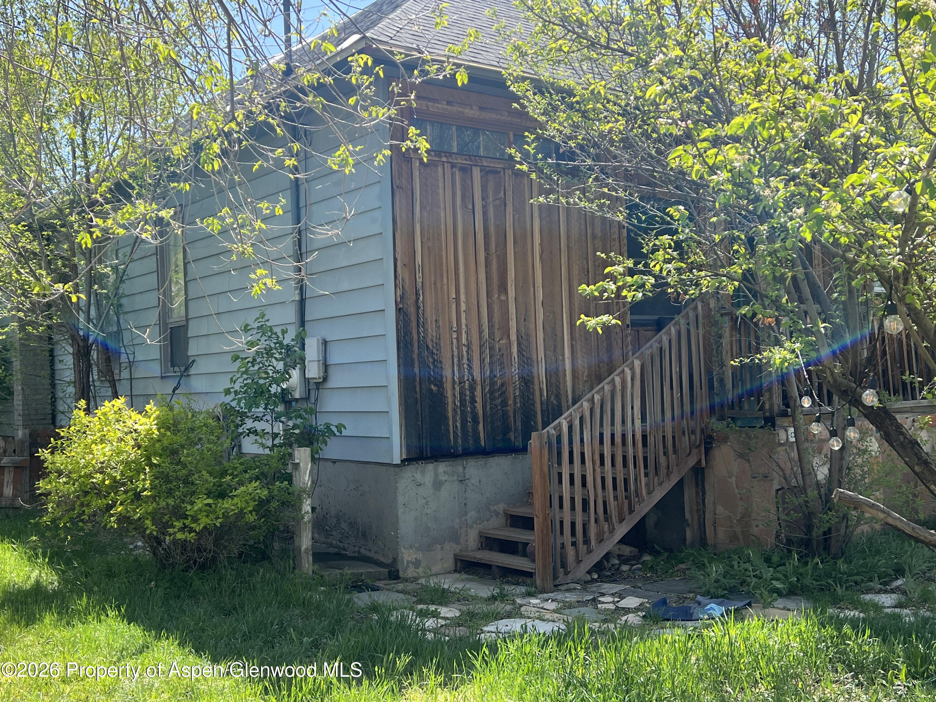 221 S E Avenue New Castle CO 81647