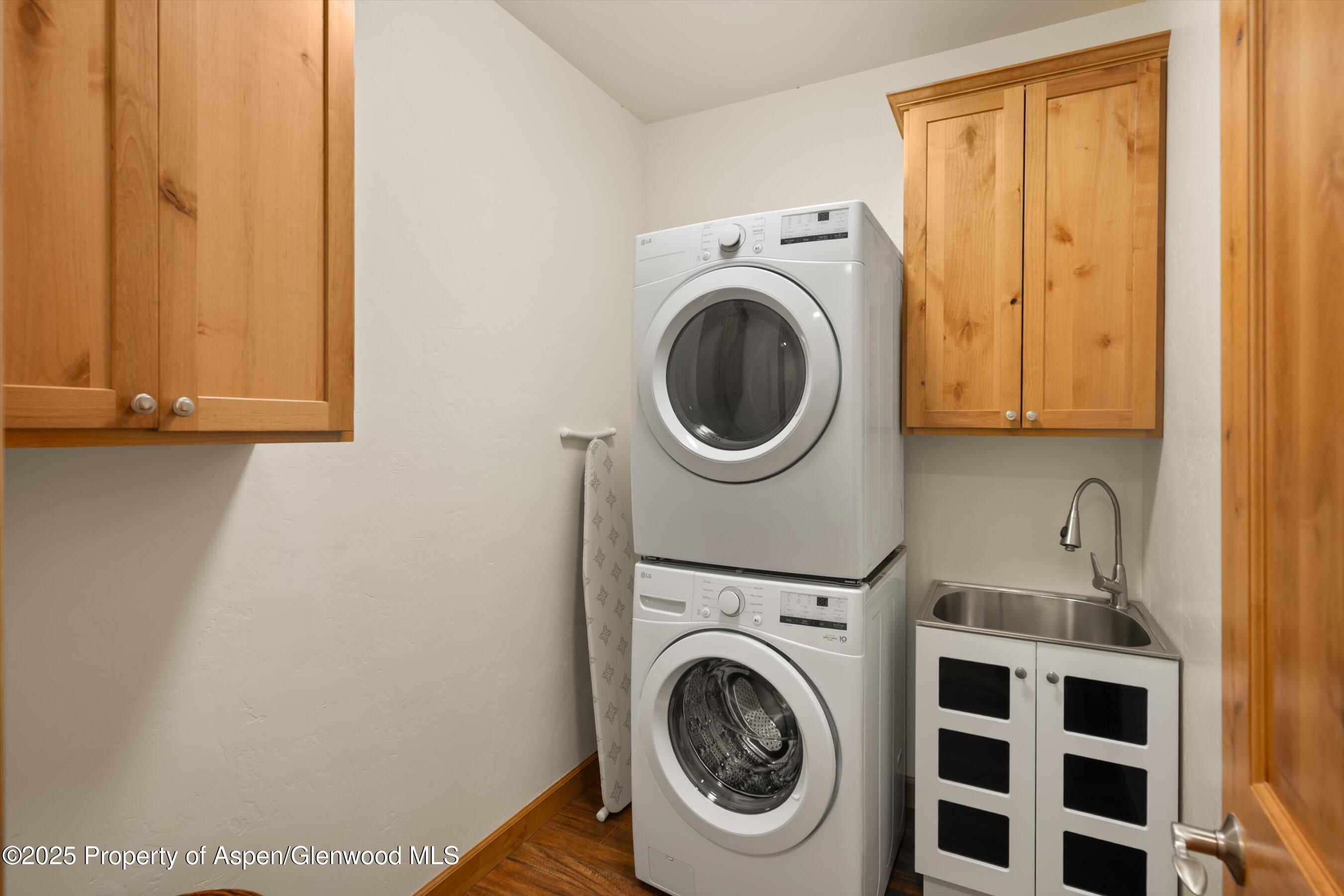 156 N Wildhorse Drive New Castle CO 81647