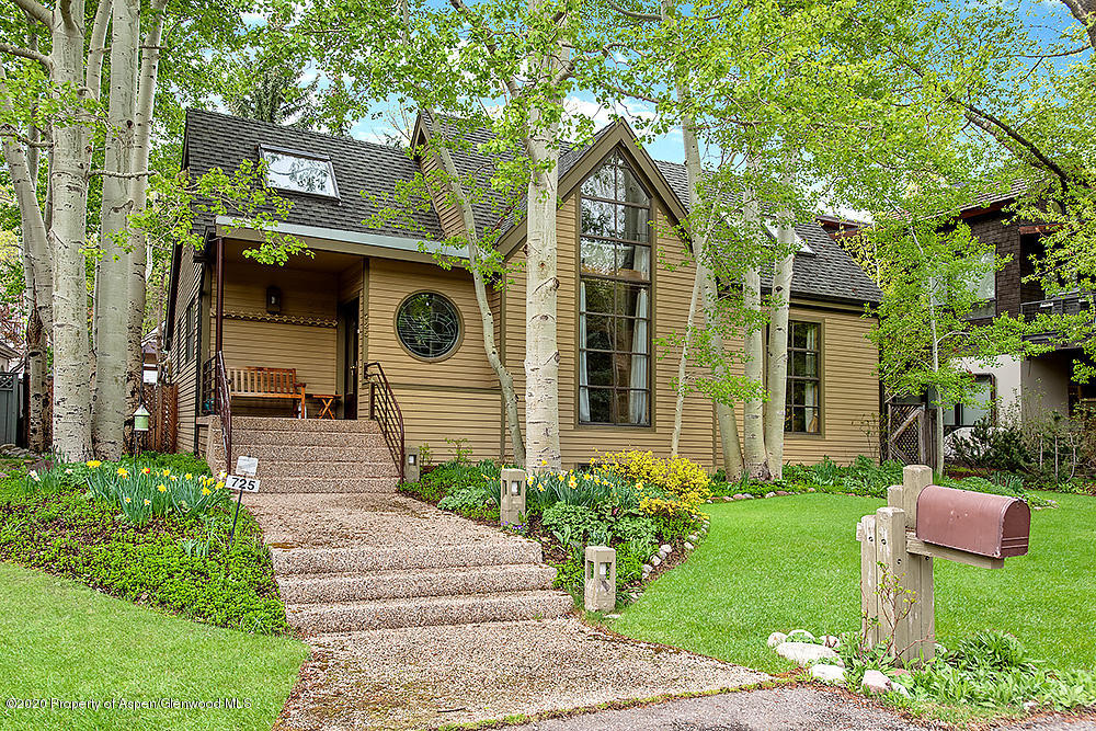 725 W Smuggler Street Aspen CO 81611