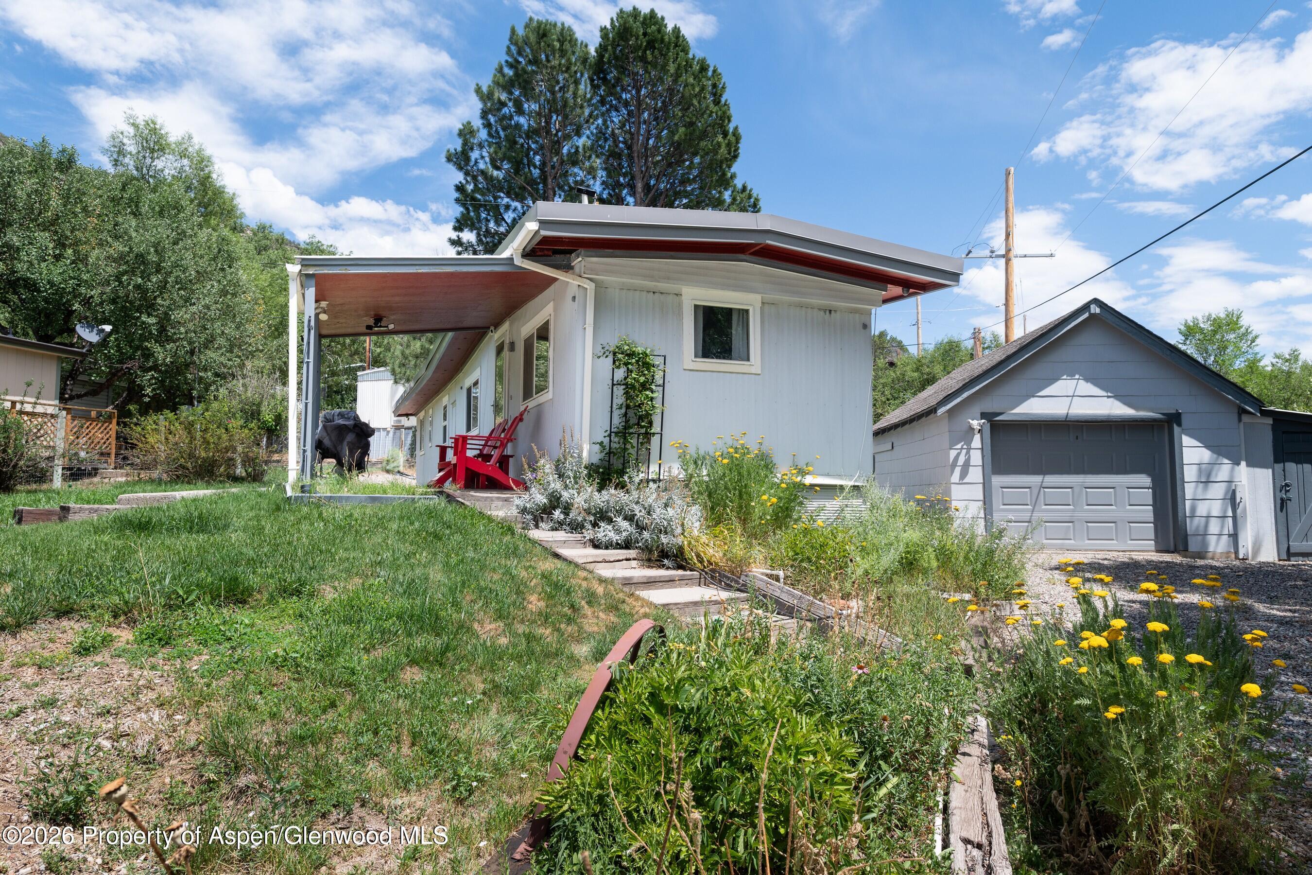8 Navajo Street New Castle CO 81647