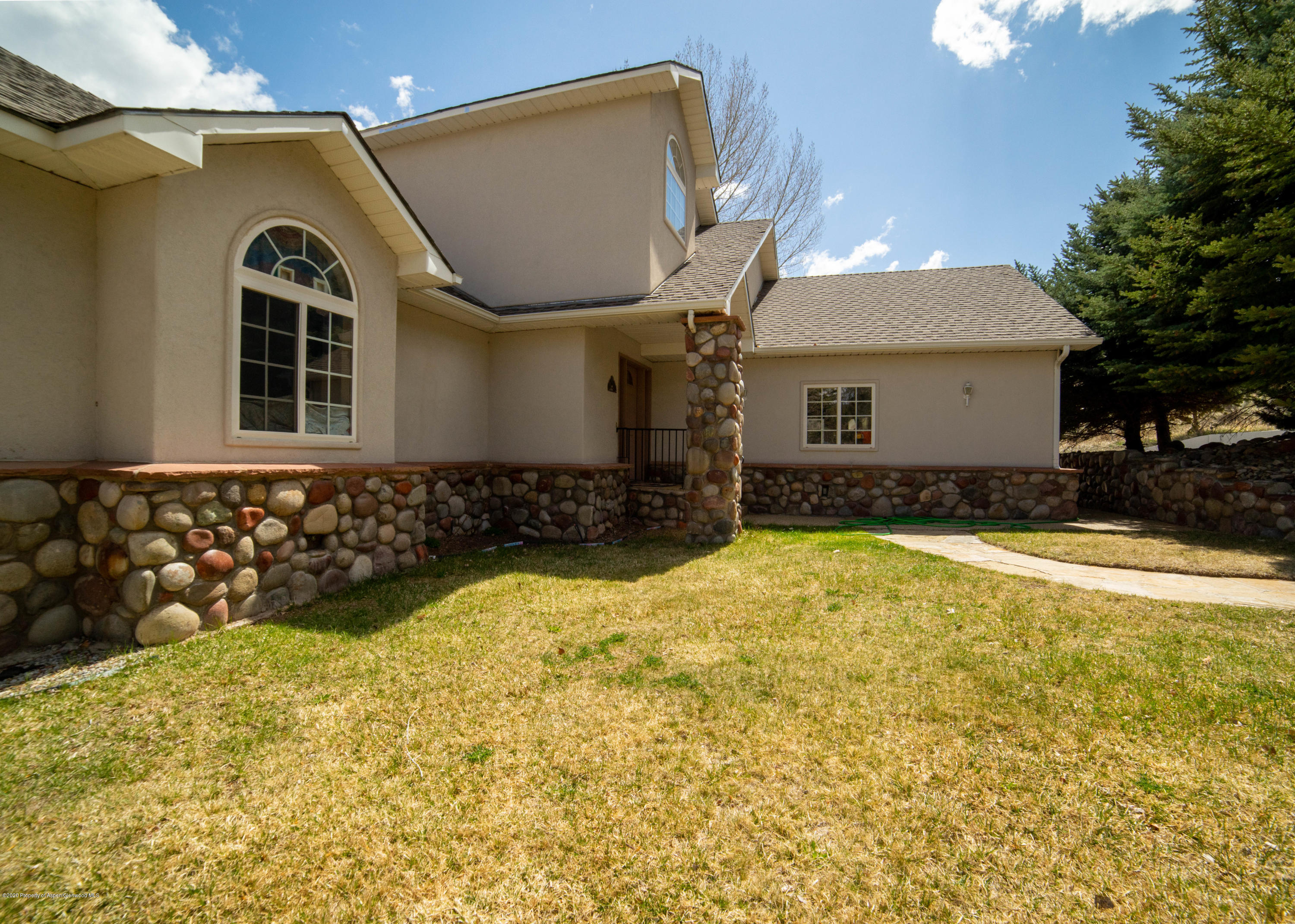 1135 Huebinger Drive Glenwood Springs CO 81601