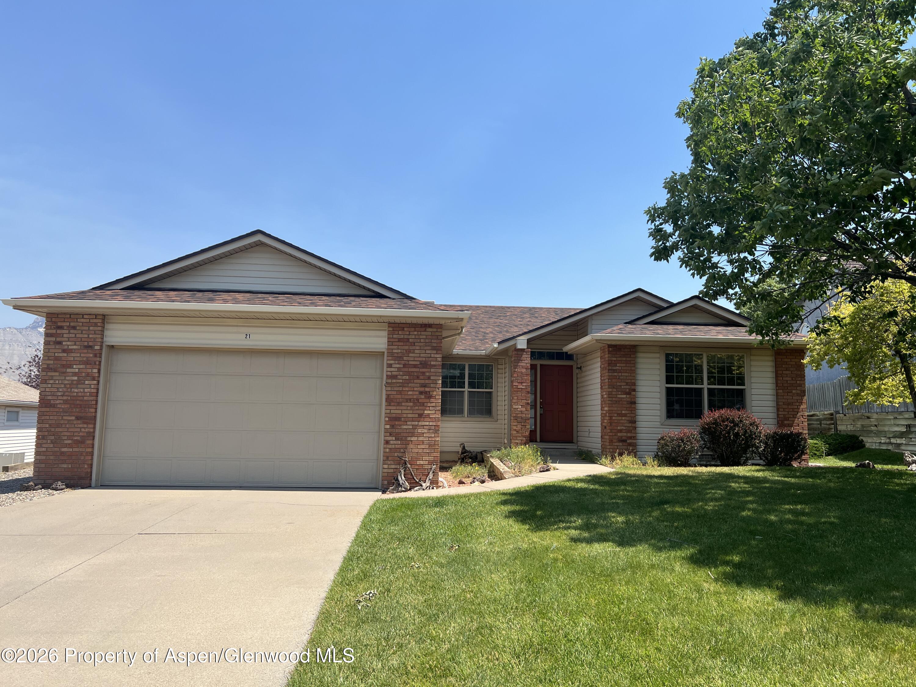 21 Cottonwood Court Parachute CO 81635
