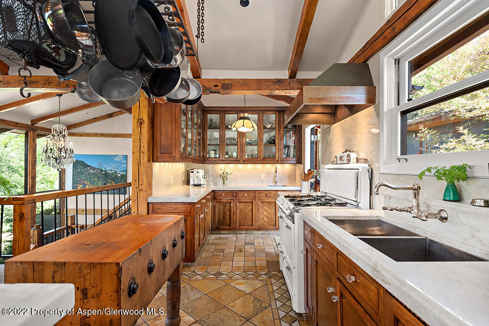 70 Medicine Bow Road Aspen CO 81611