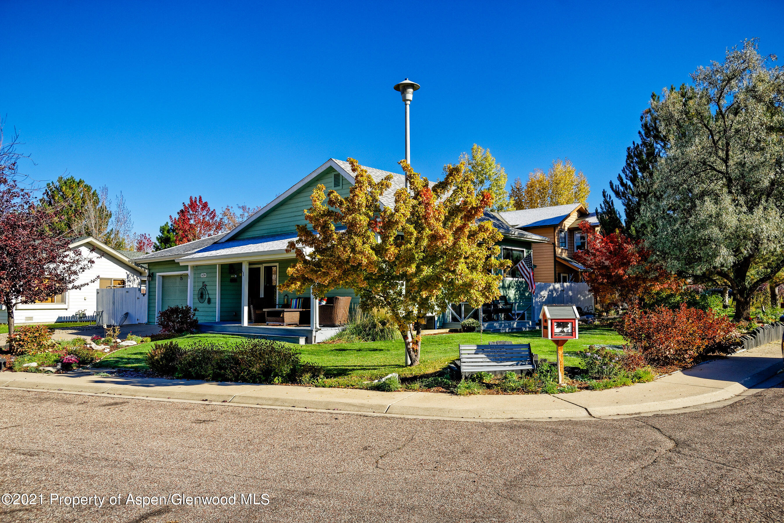 1628 Defiance Drive Carbondale CO 81623