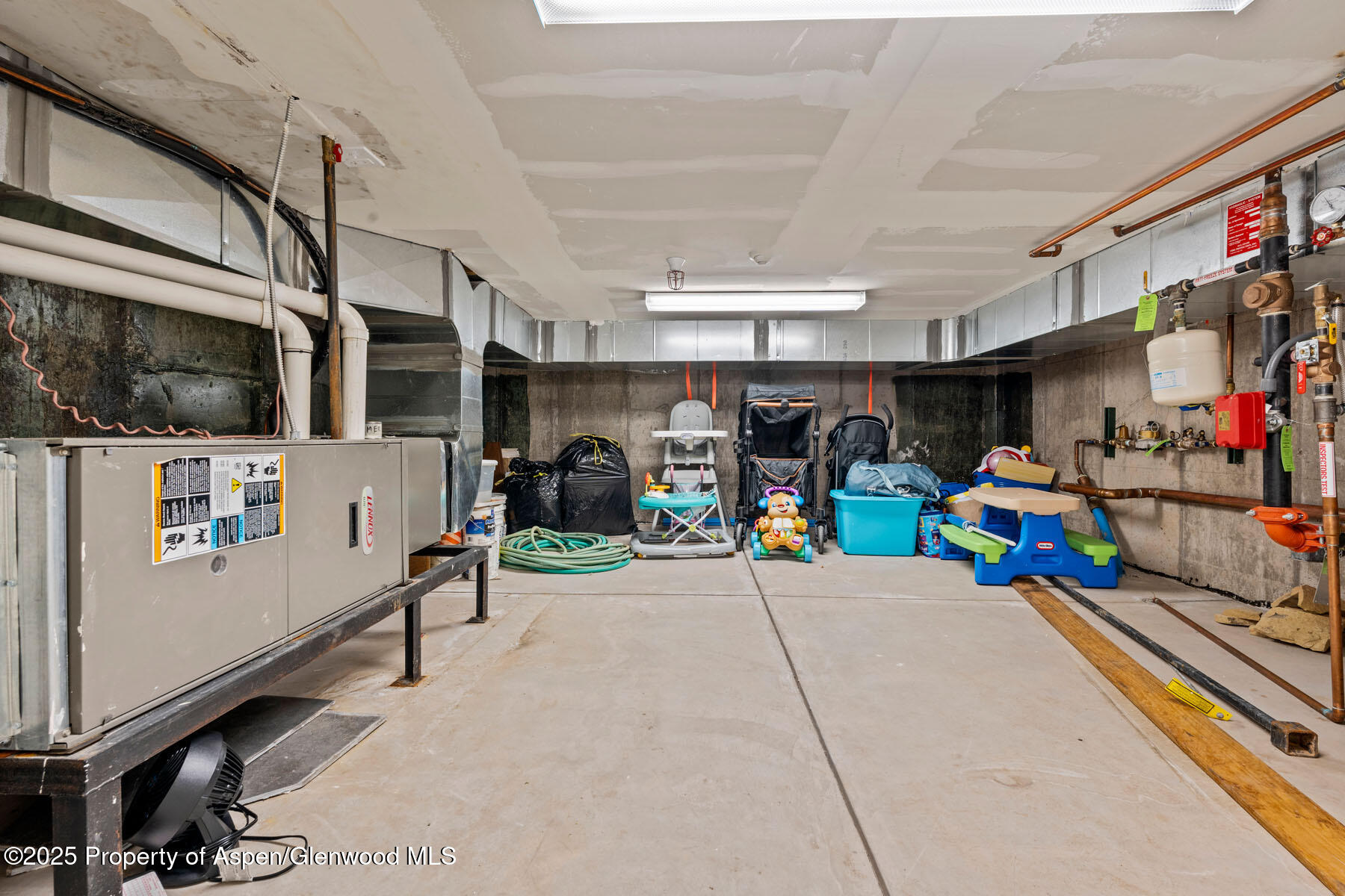 128 & 120 W Hillside Drive Basalt CO 81621