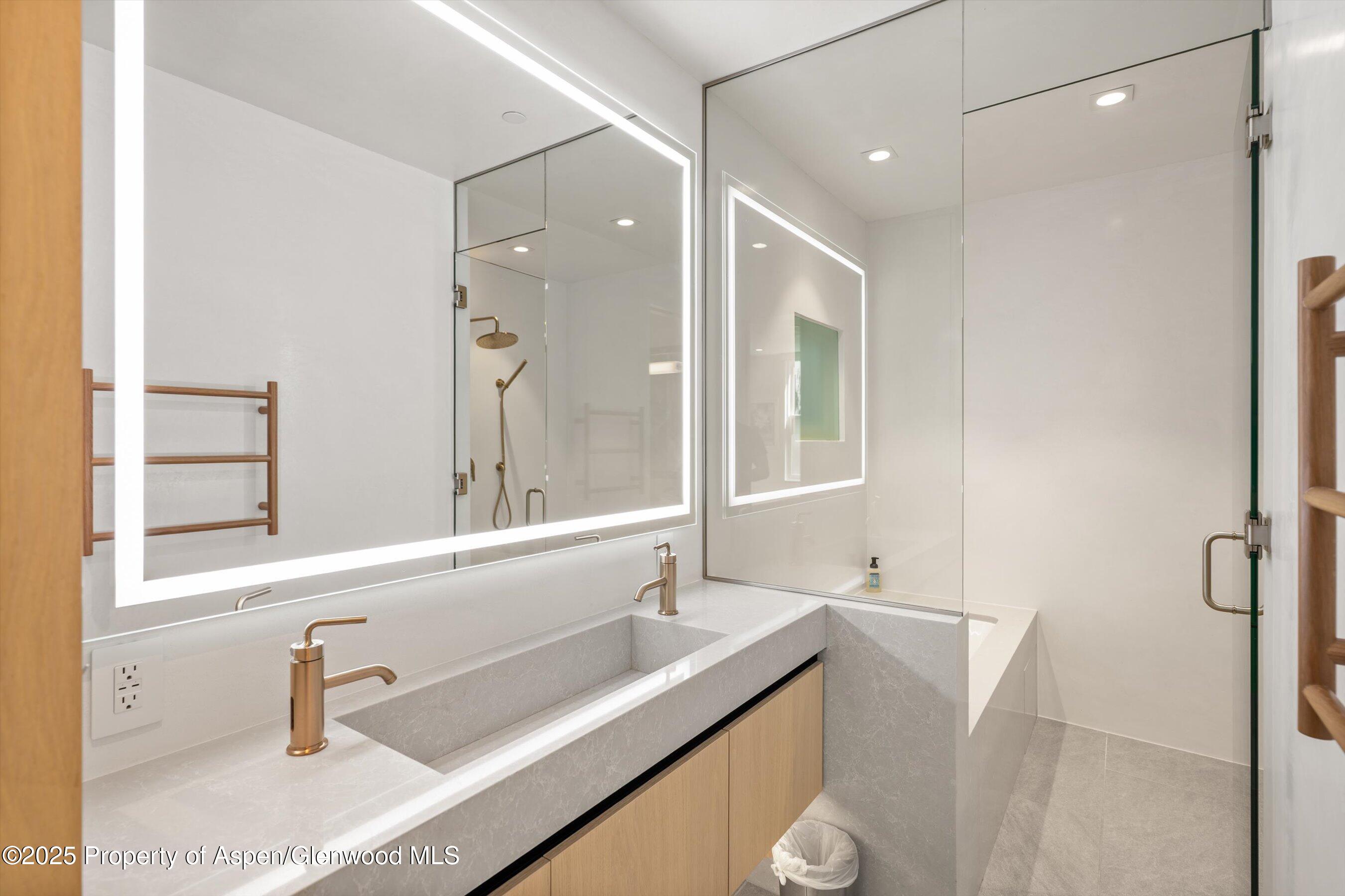 211 W Main Street Aspen CO 81611