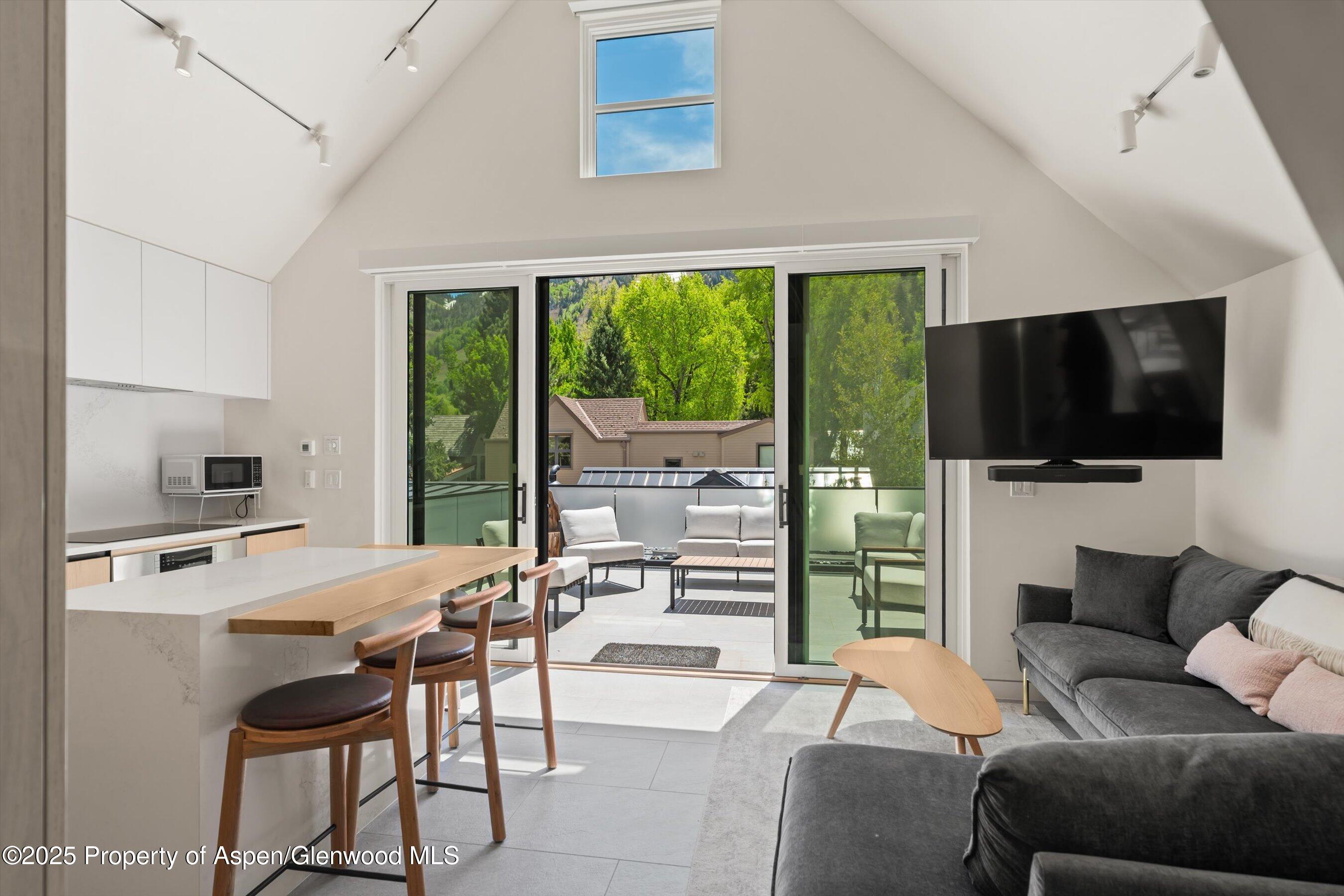 211 W Main Street Aspen CO 81611