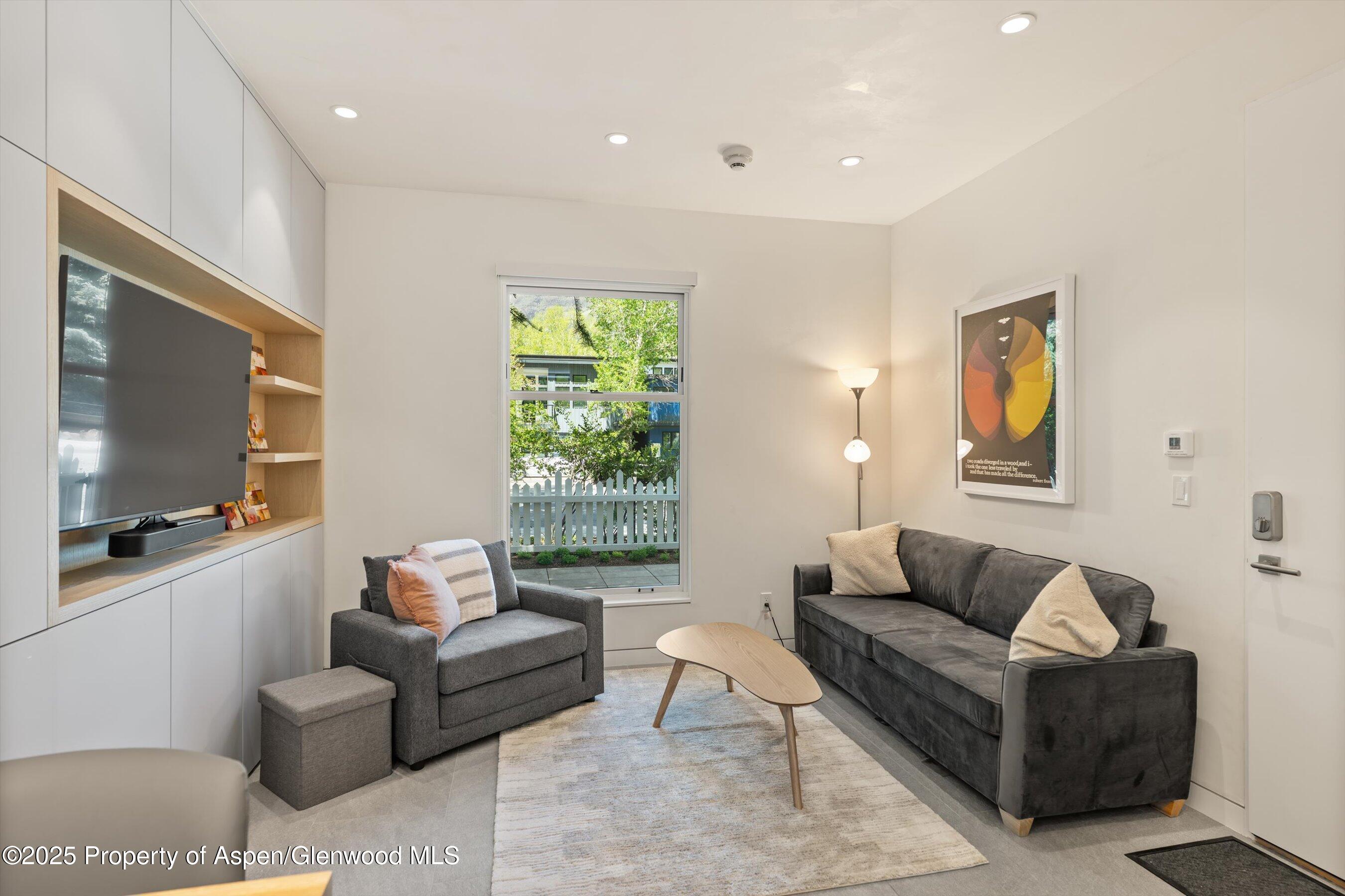 211 W Main Street Aspen CO 81611