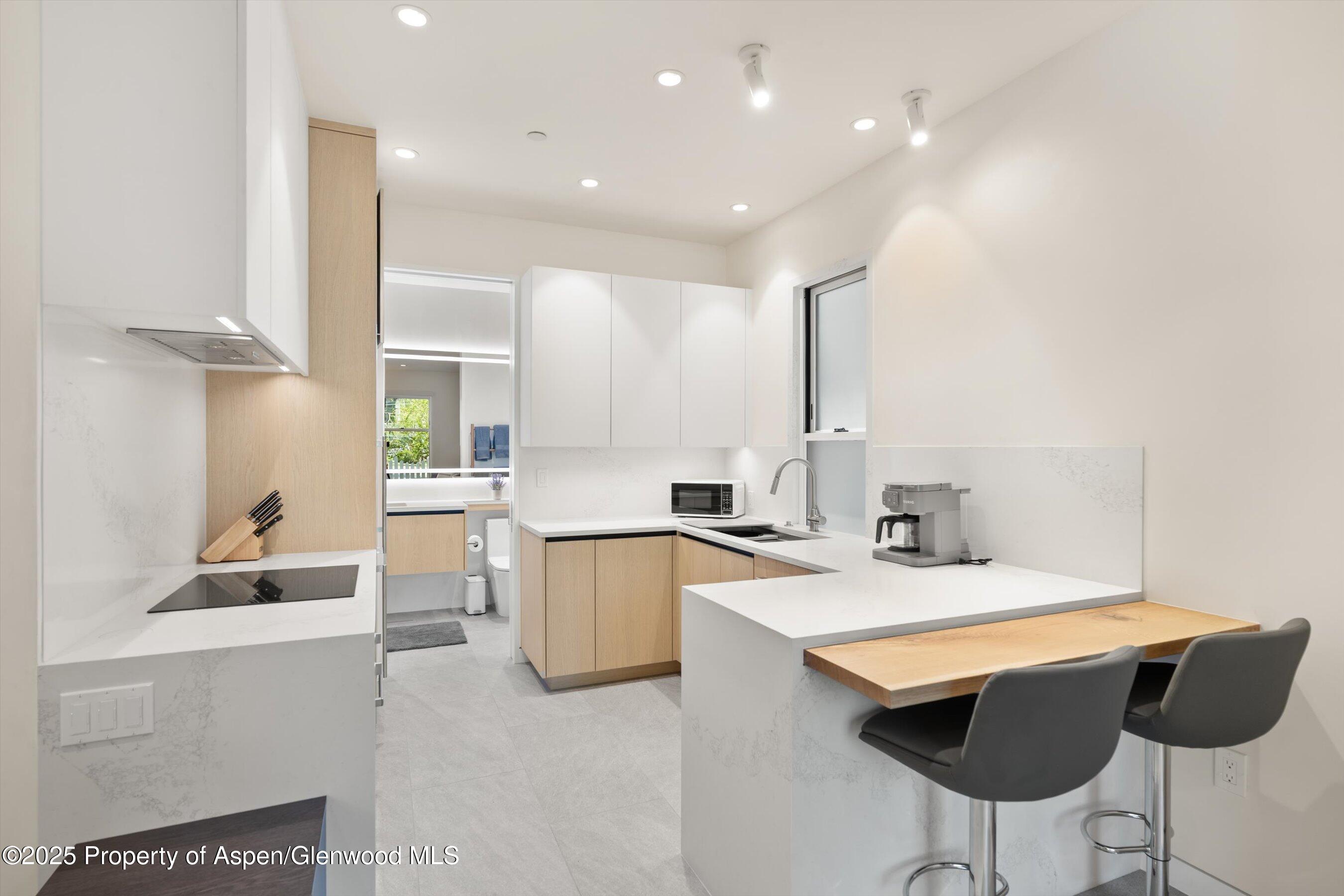 211 W Main Street Aspen CO 81611