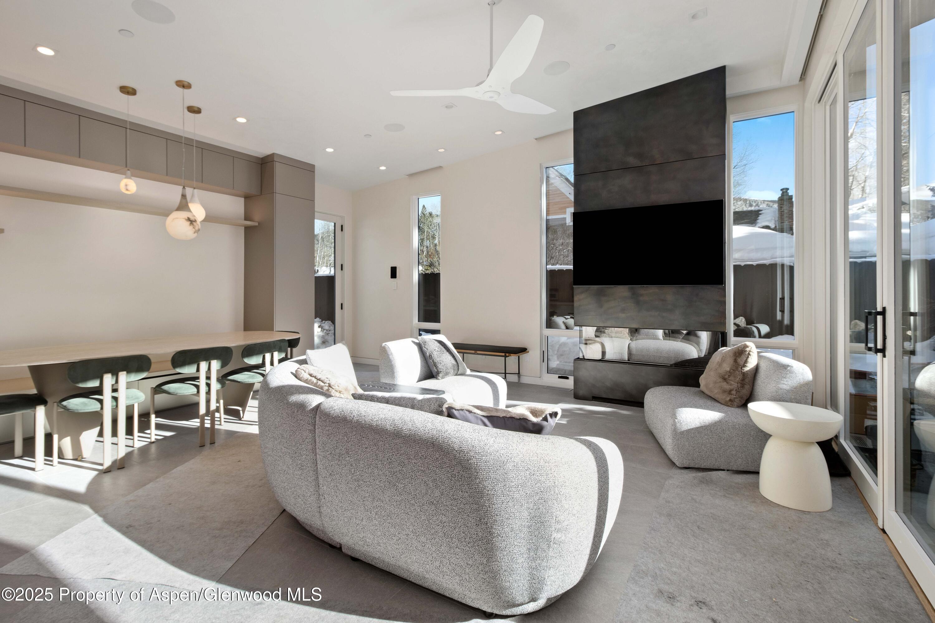 211 W Main Street Aspen CO 81611