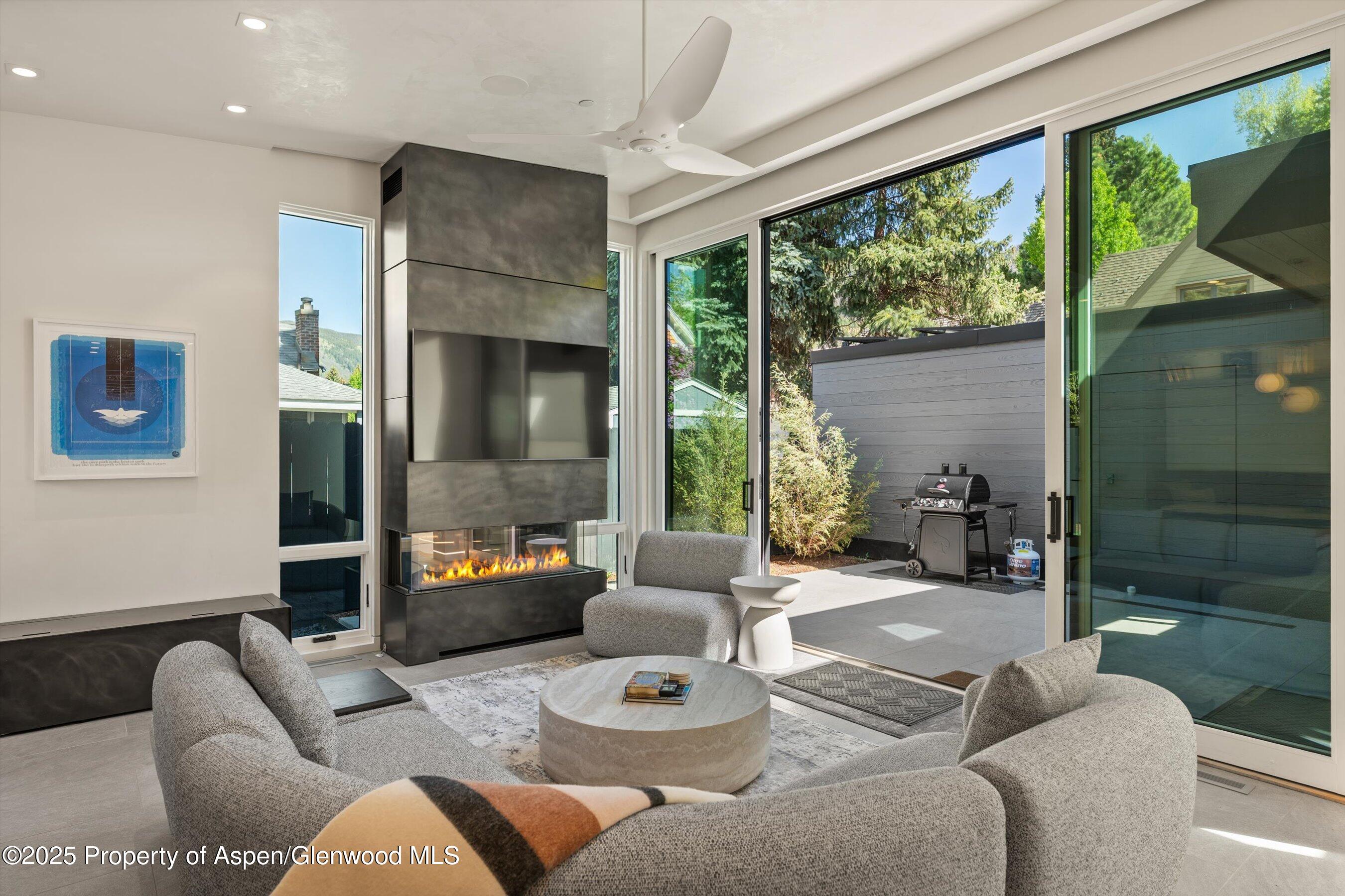 211 W Main Street Aspen CO 81611