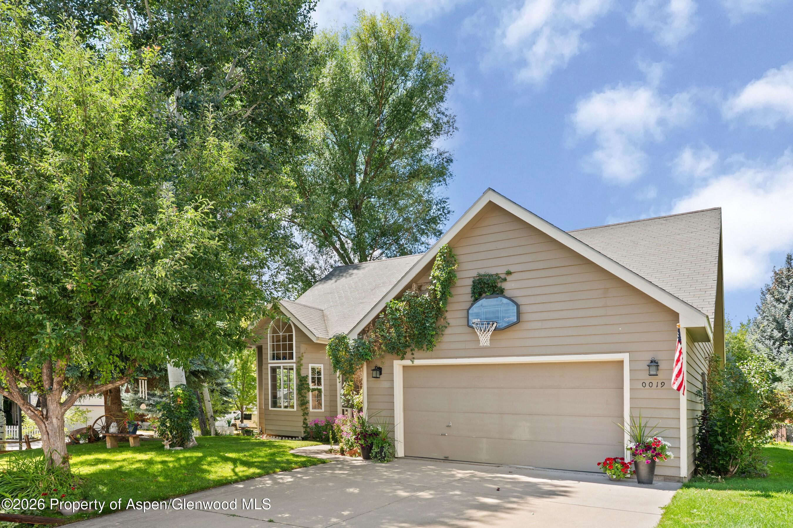 19 Eagles Nest Court Carbondale CO 81623
