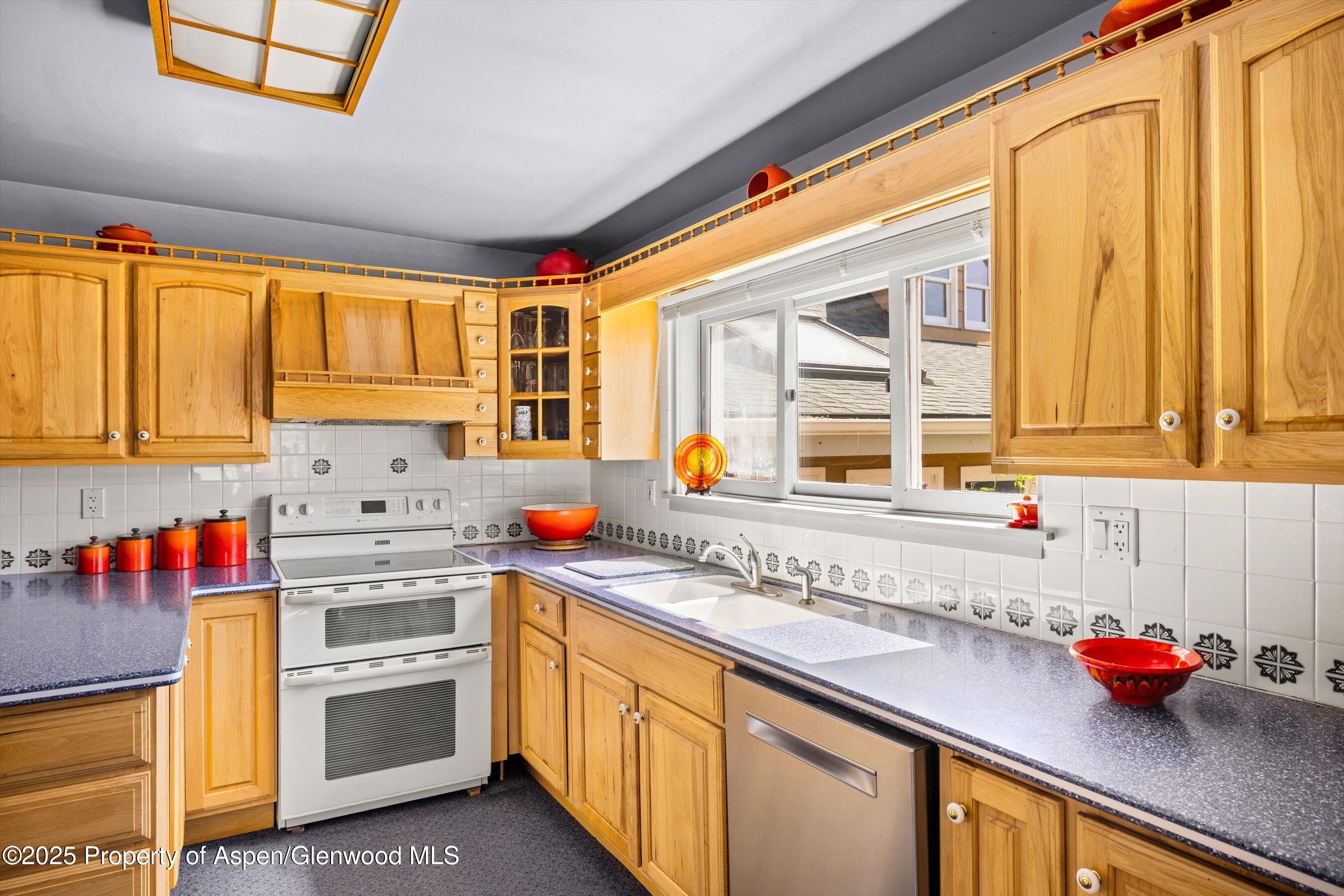 7781 County Road 320 Rifle CO 81650