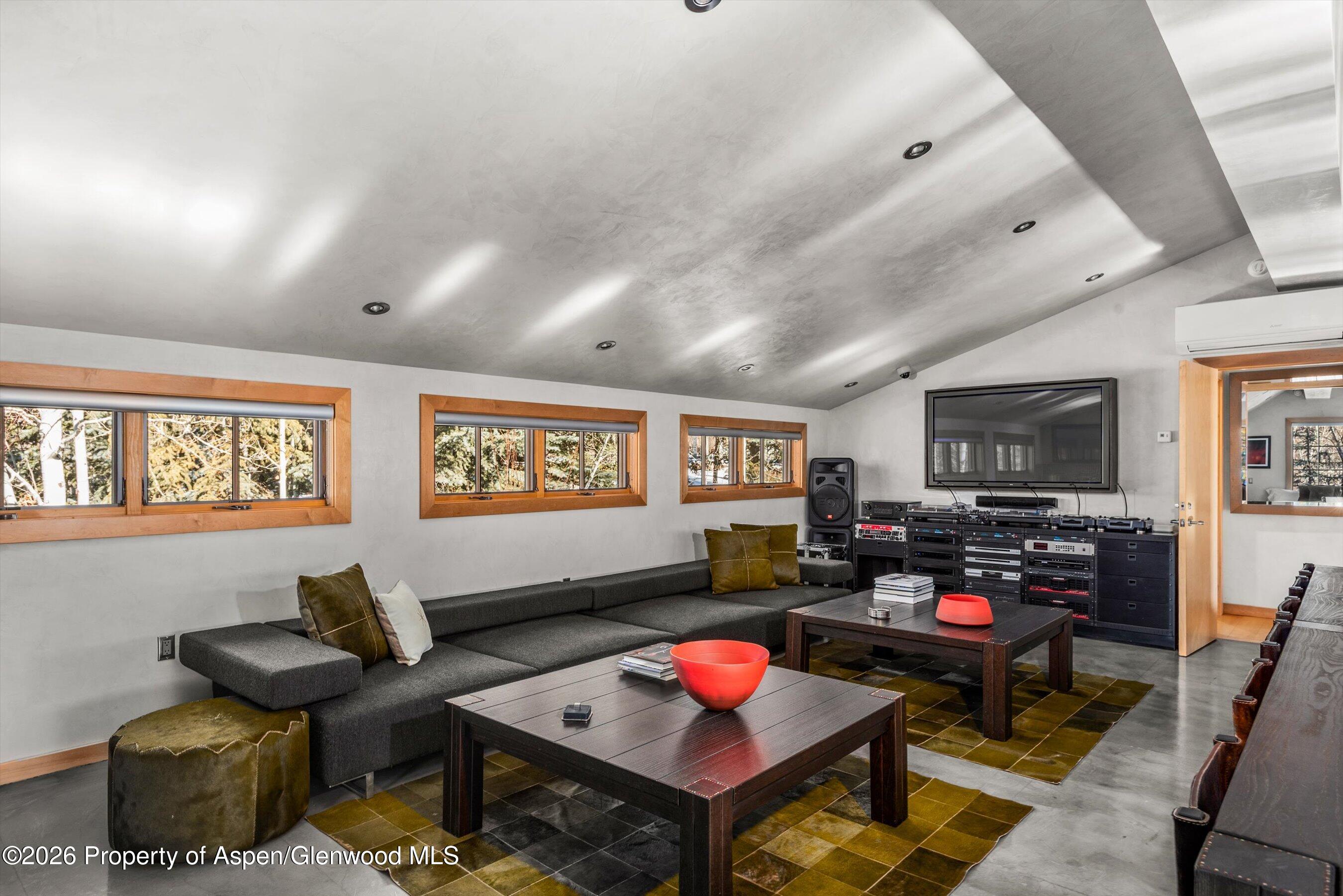 1038 Owl Creek Road Aspen CO 81611