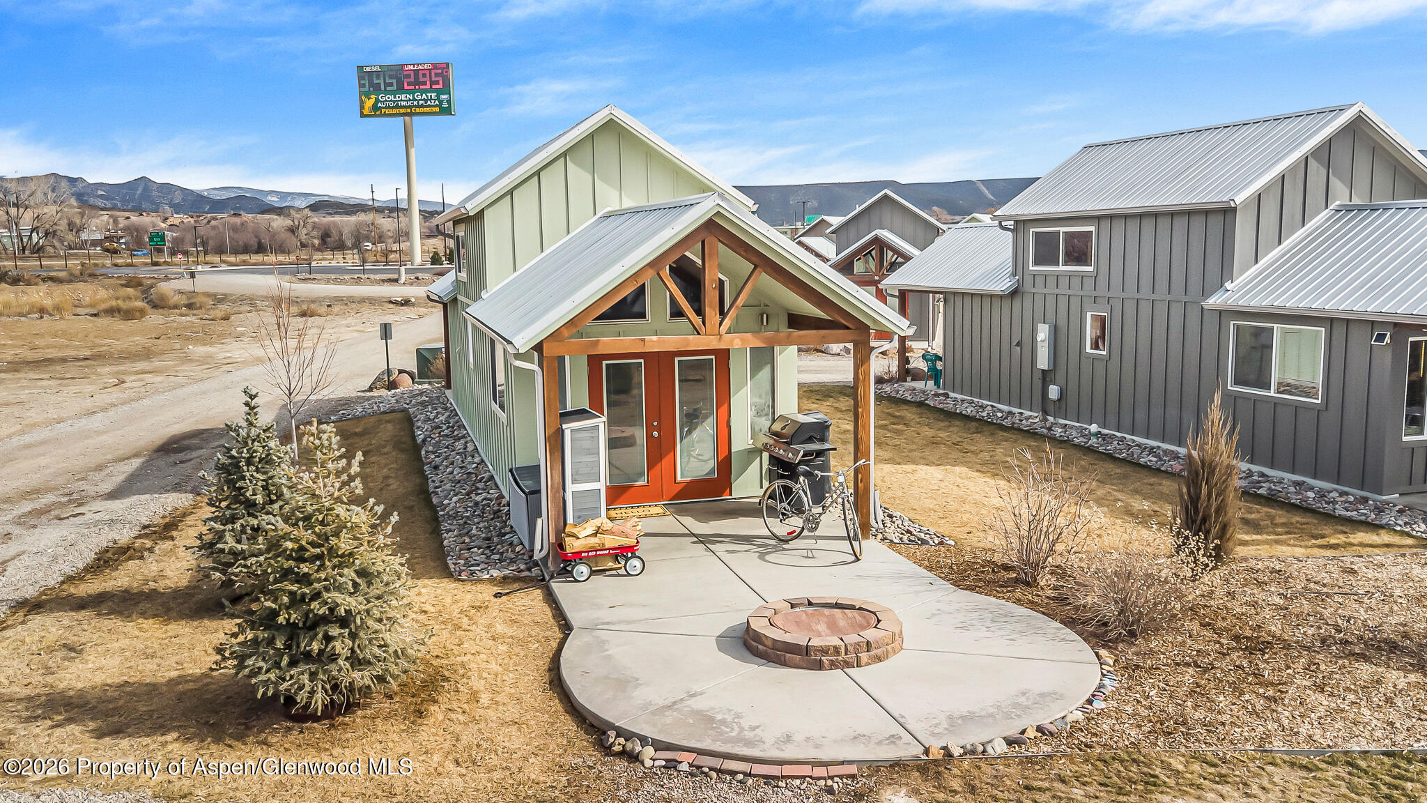 329 River Frontage Road Silt CO 81652