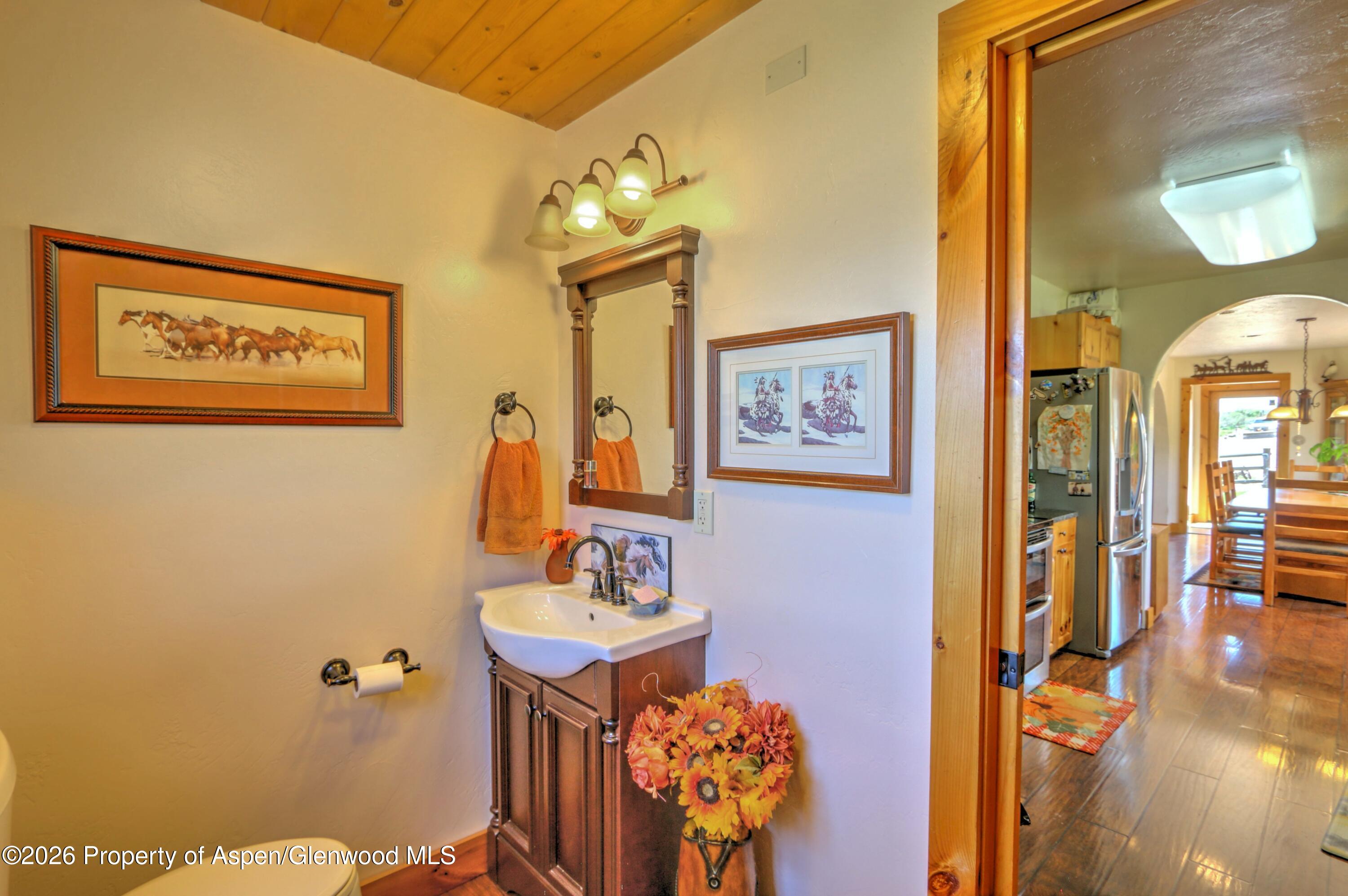 5708 County Road 301 Parachute CO 81635