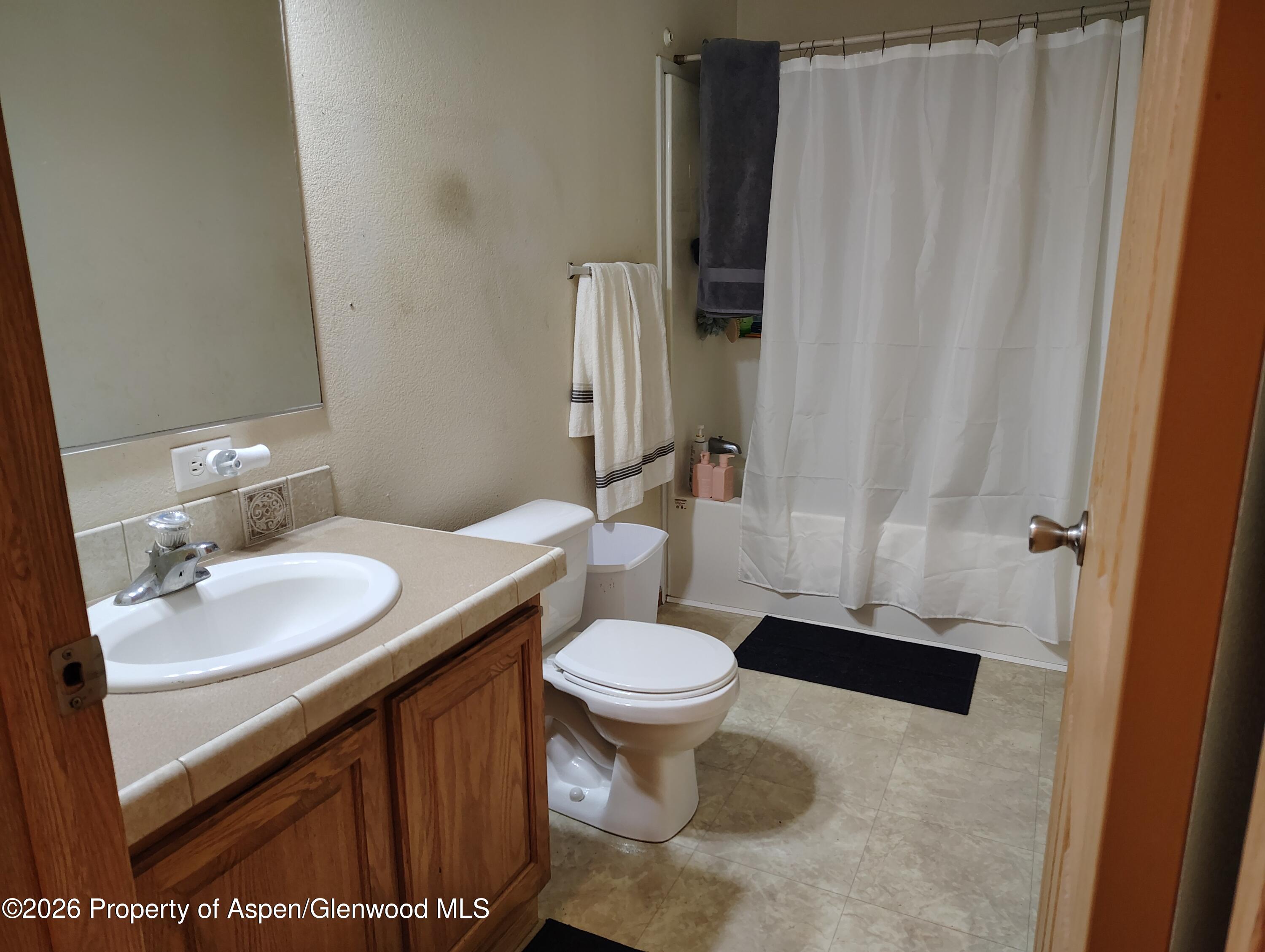 793 S Whiteriver Avenue Rifle CO 81650