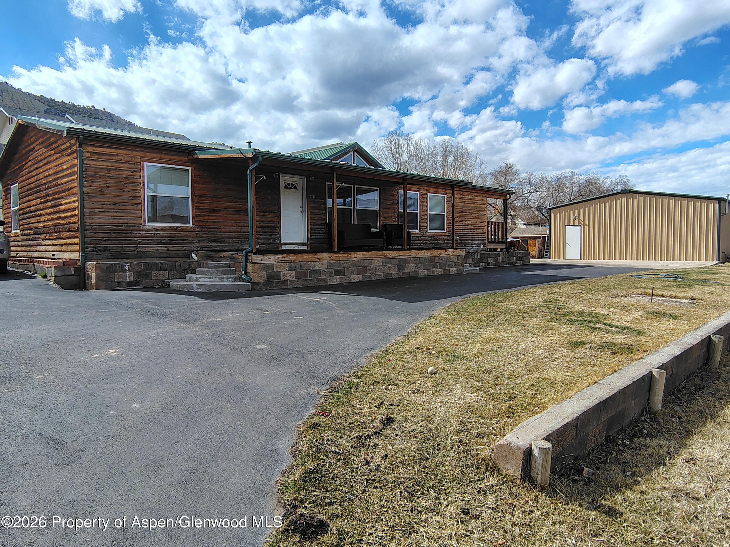 793 S Whiteriver Avenue Rifle CO 81650