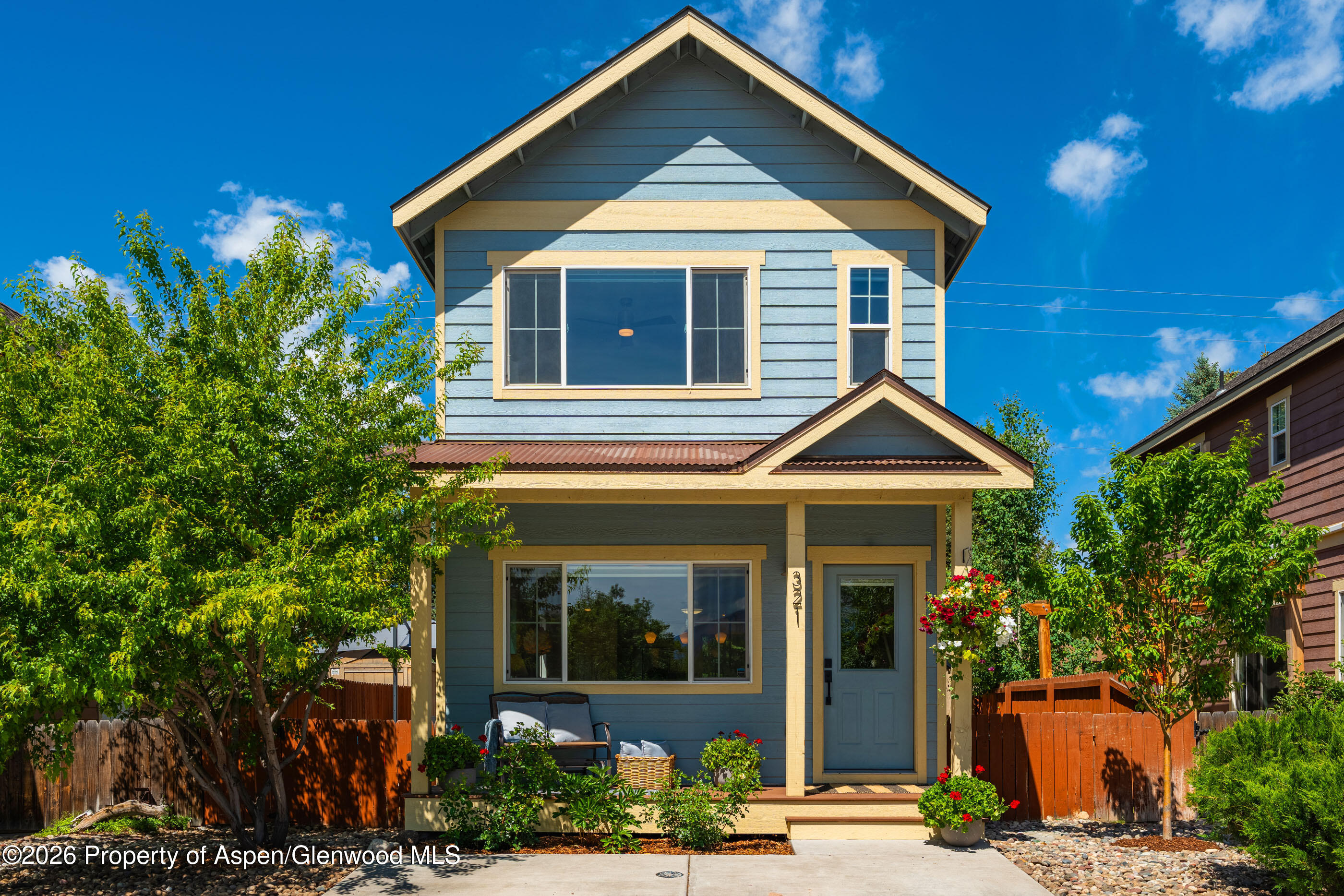 Carbondale CO, 321 W 8th Court
