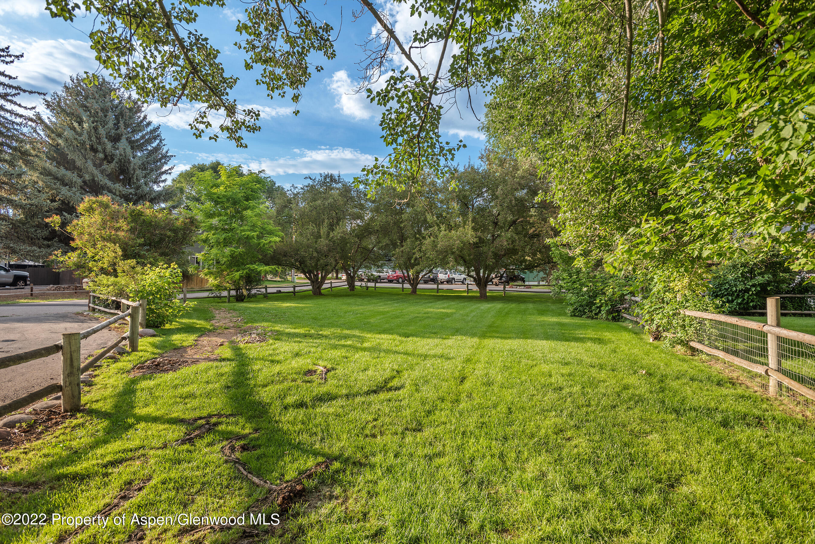 14913 Highway 82 Carbondale CO 81623