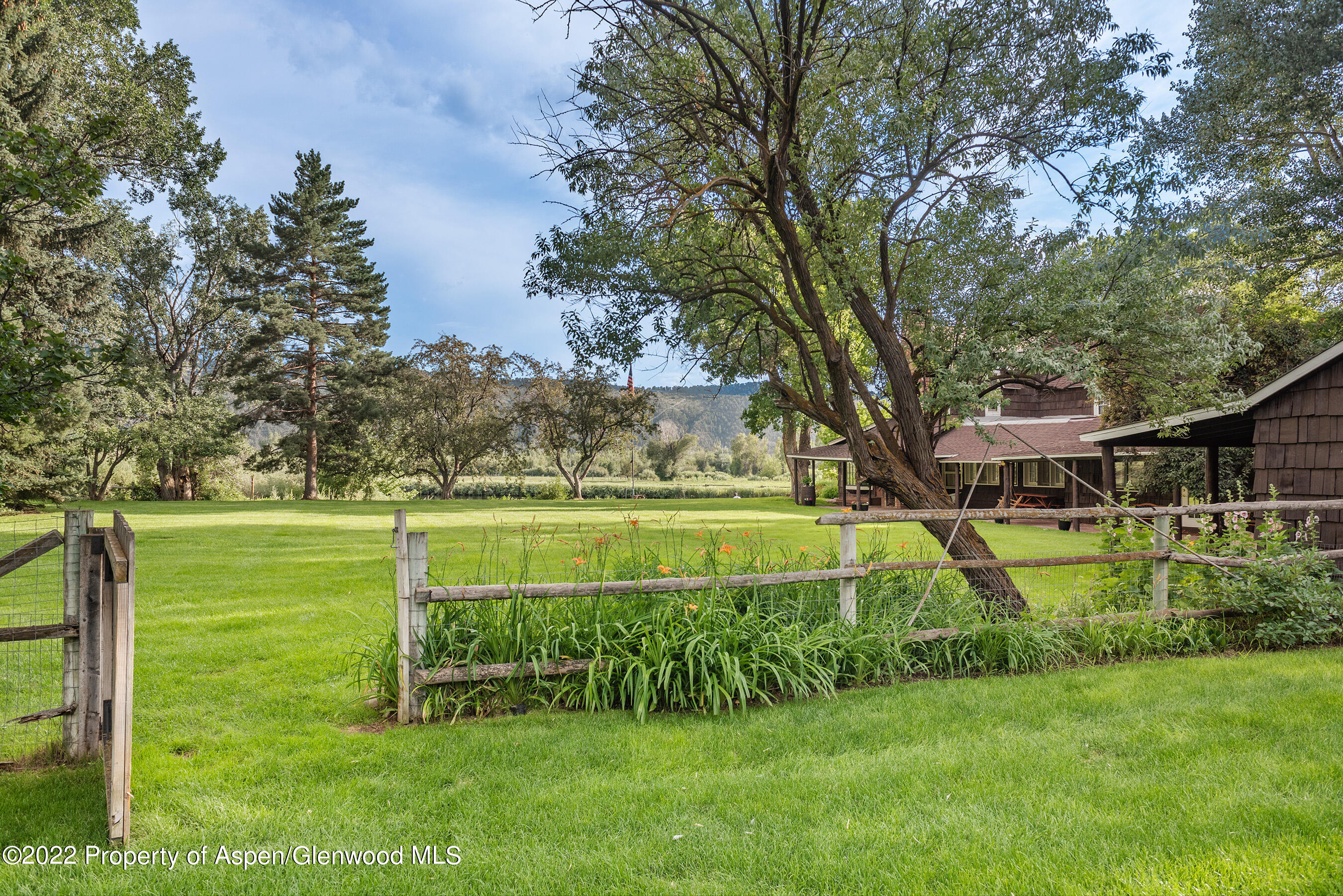 14913 Highway 82 Carbondale CO 81623