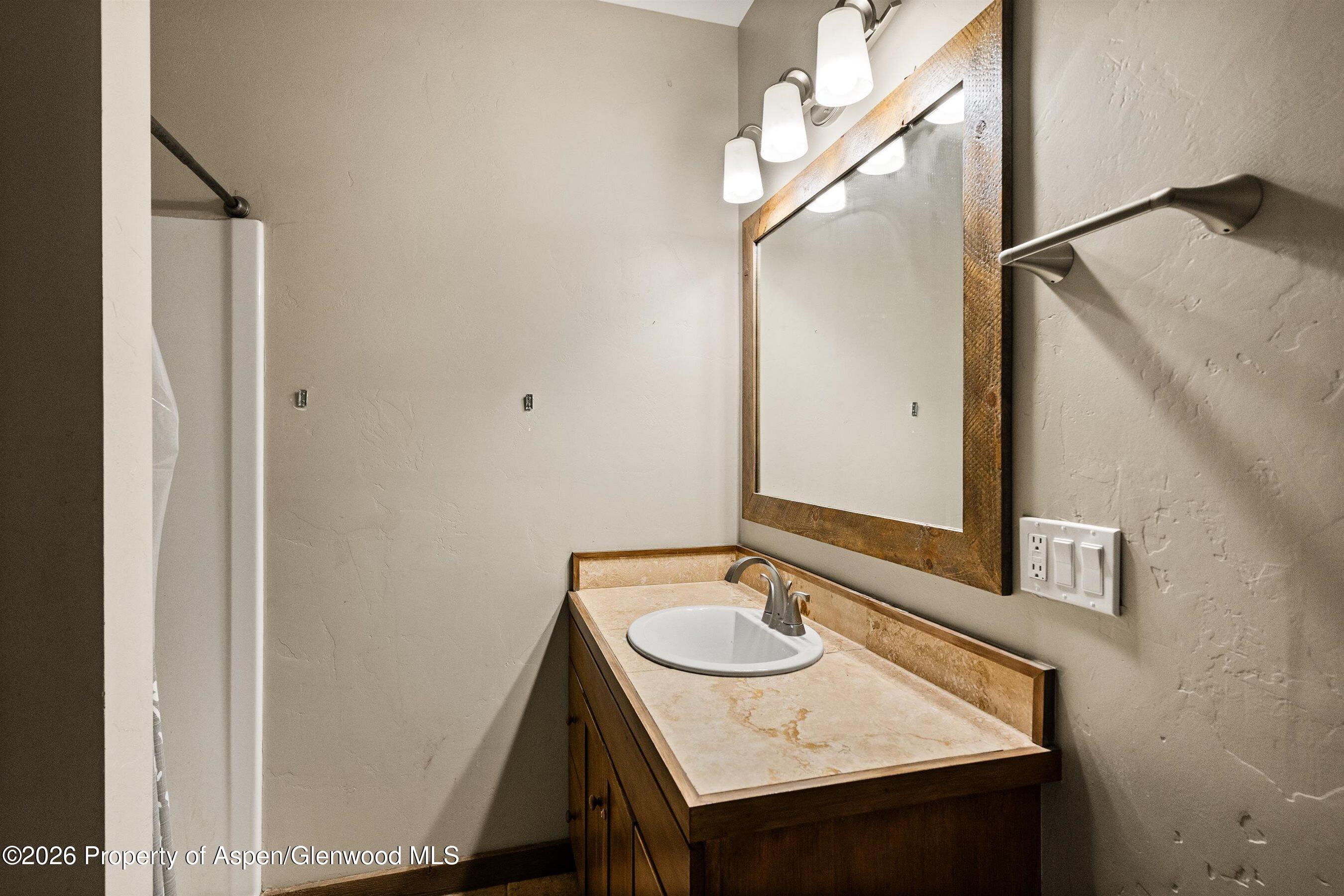 4354 County Road 214 Silt CO 81652