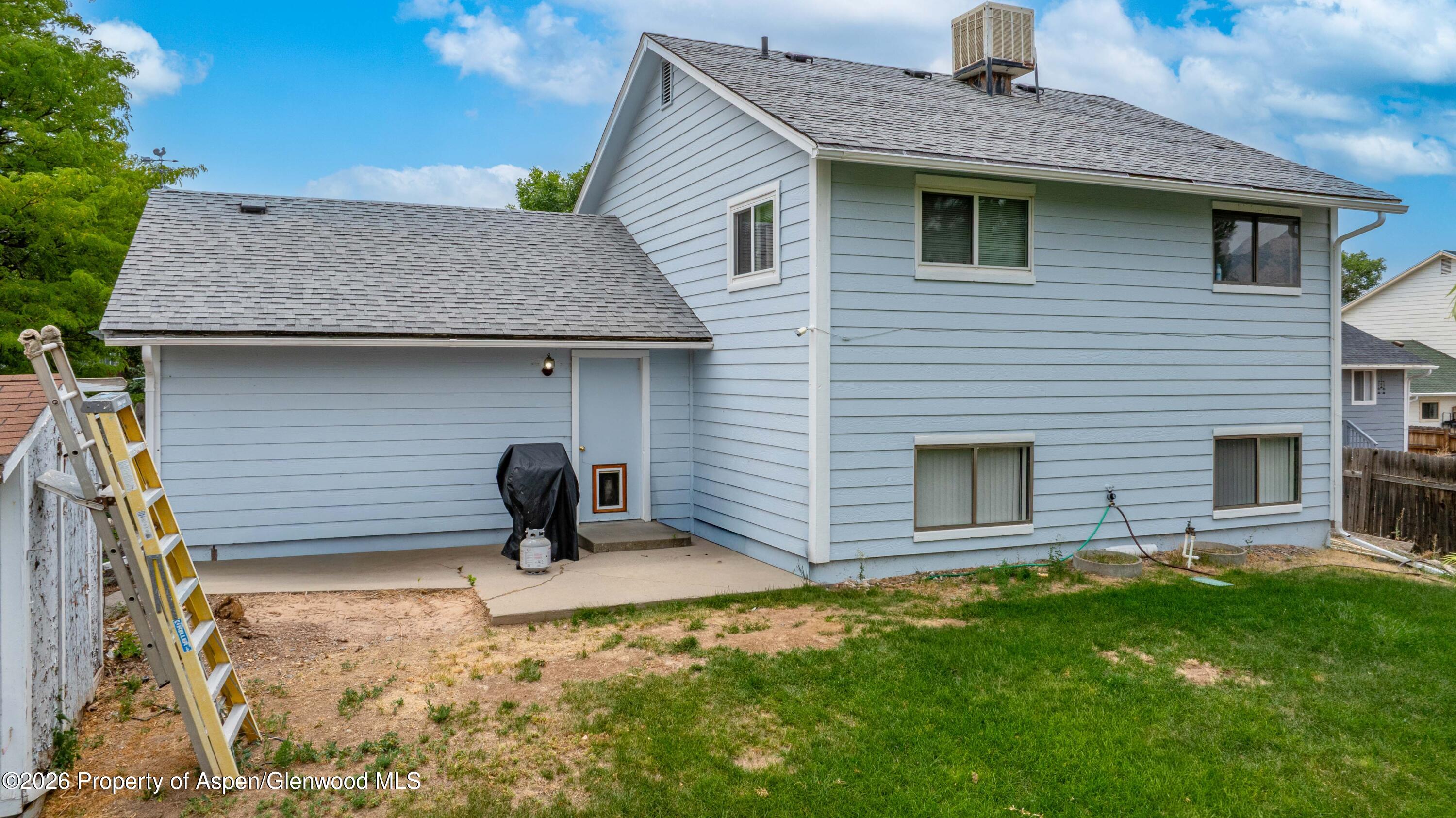 39 Aspen Way Parachute CO 81635