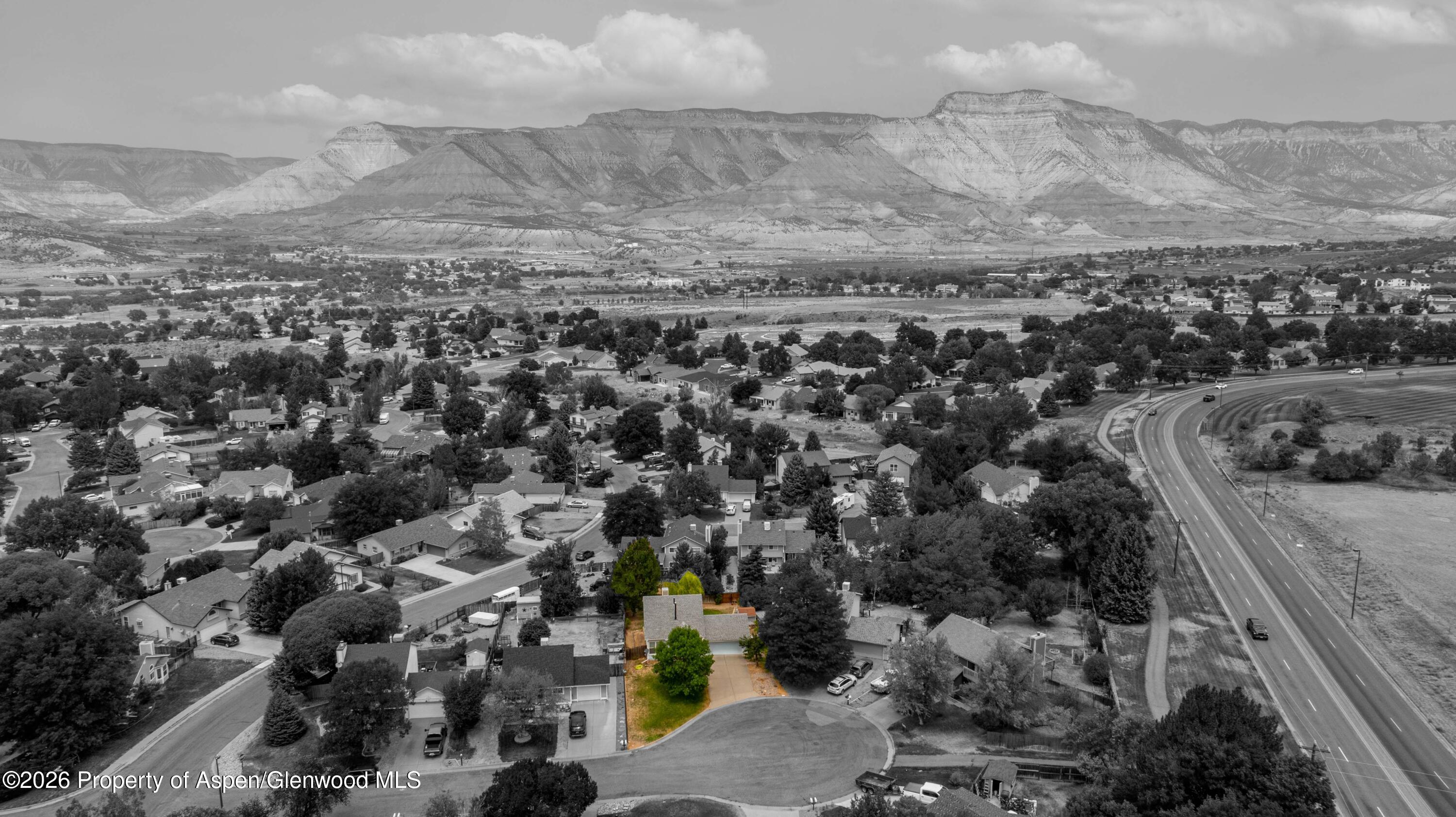 39 Aspen Way Parachute CO 81635