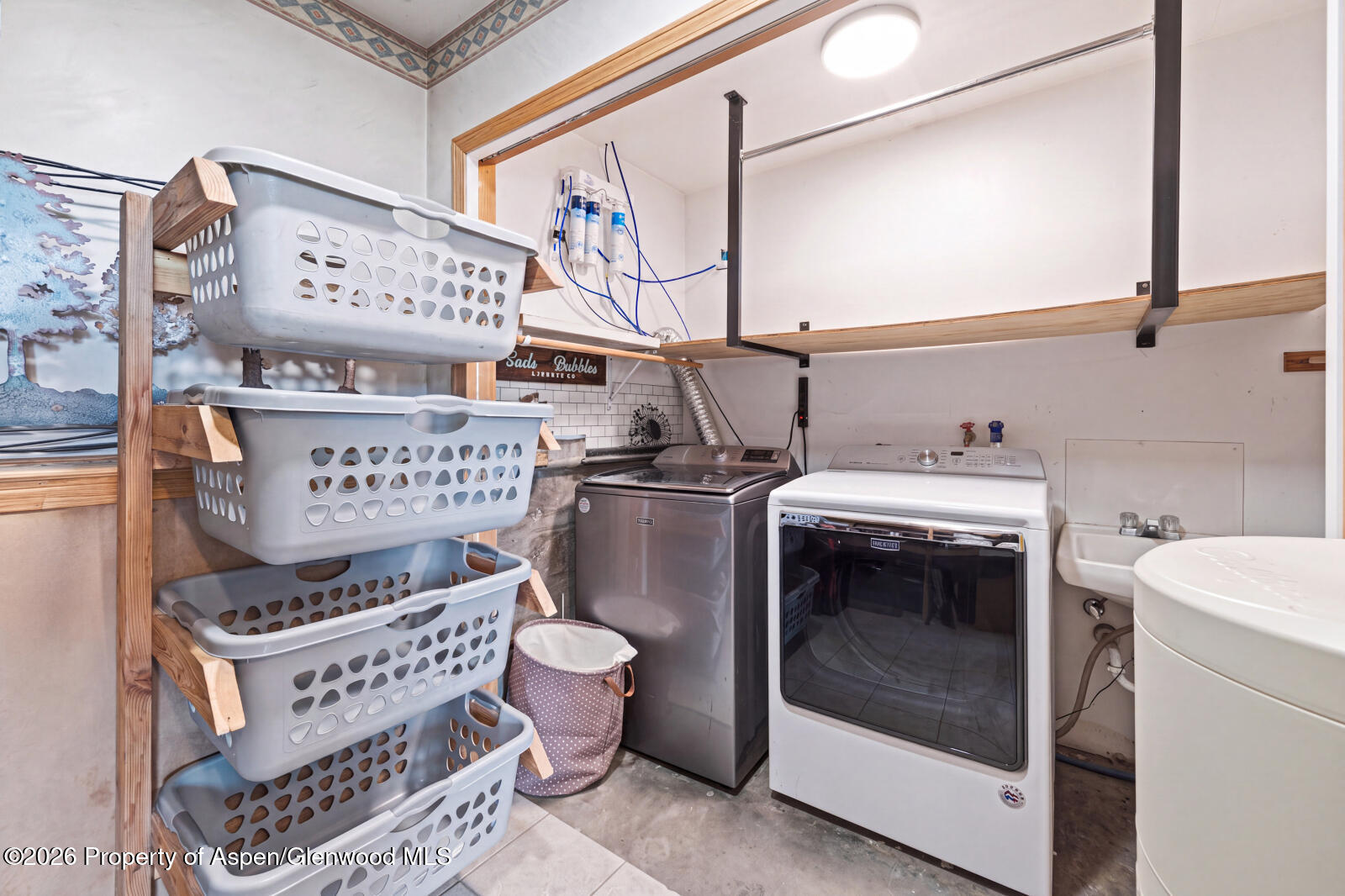 535 County Road 260 Silt CO 81652