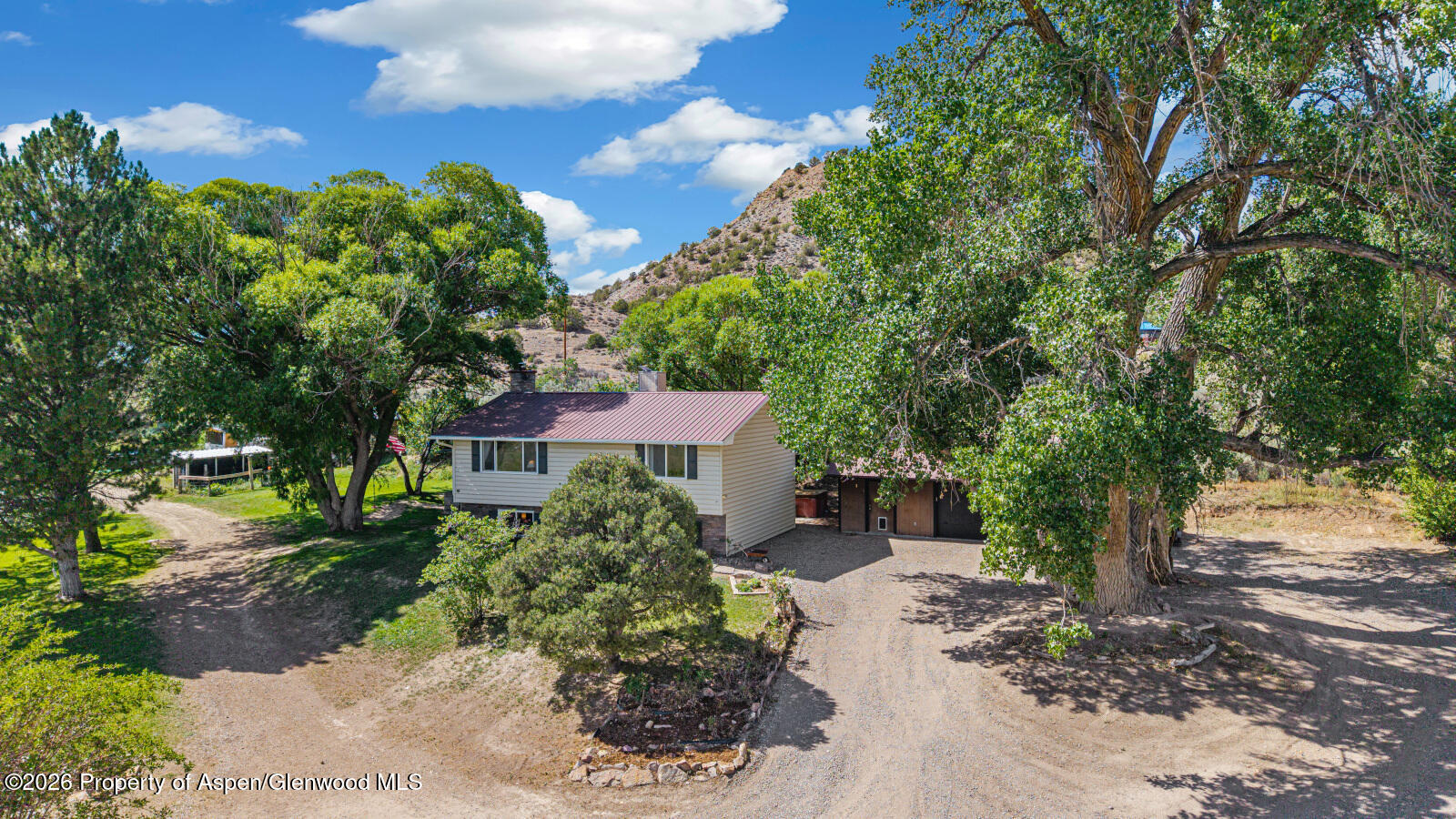535 County Road 260 Silt CO 81652