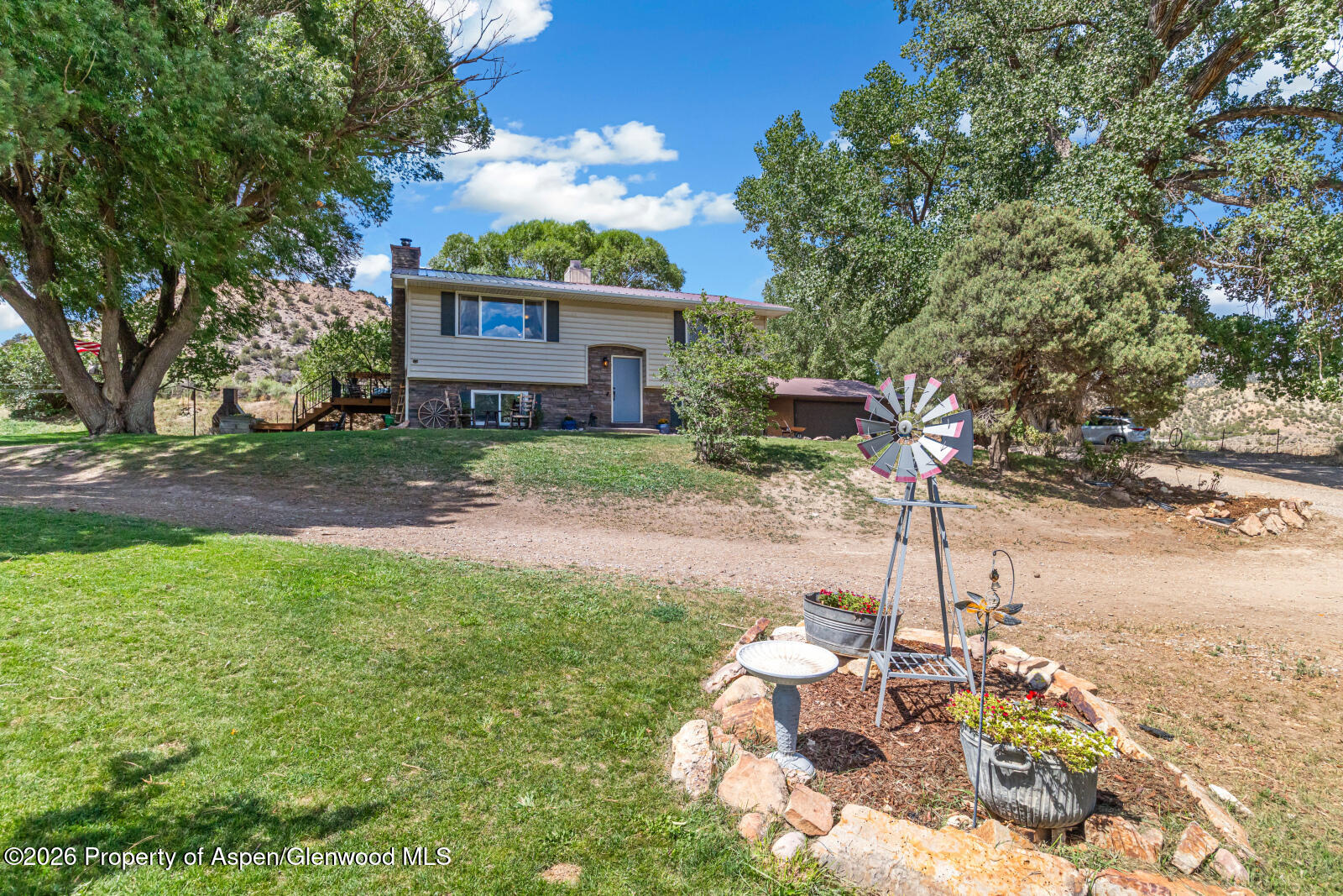535 County Road 260 Silt CO 81652
