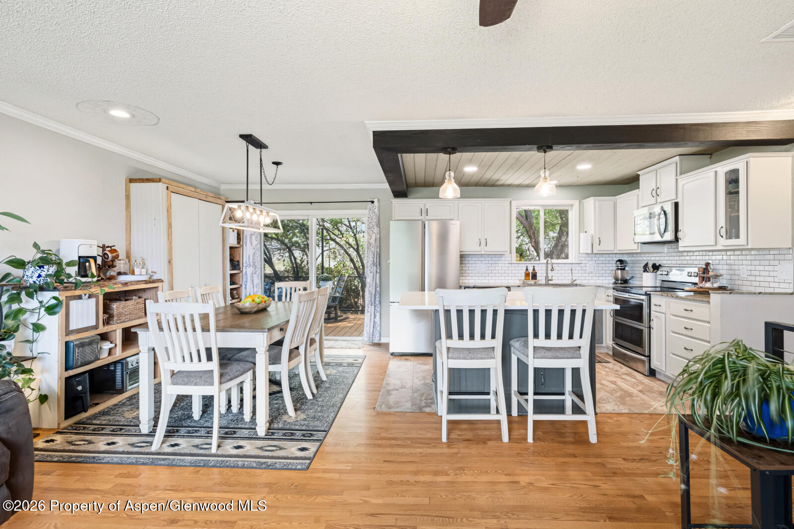 535 County Road 260 Silt CO 81652