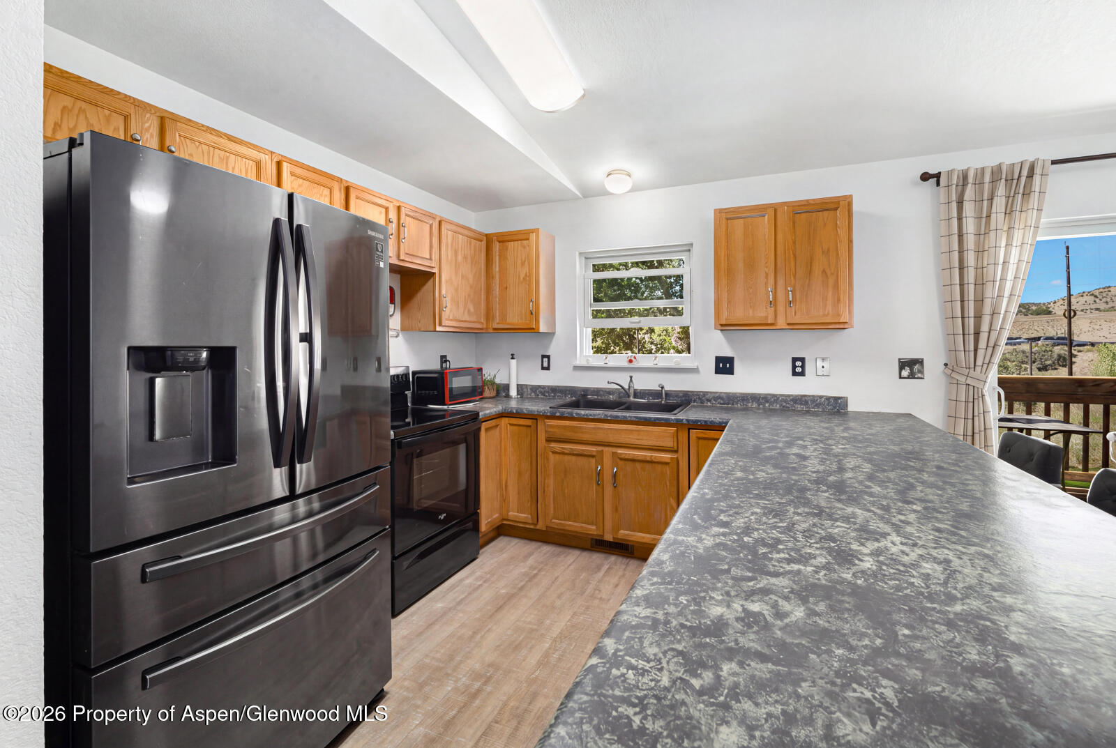 2447 Meadow Circle Rifle CO 81650